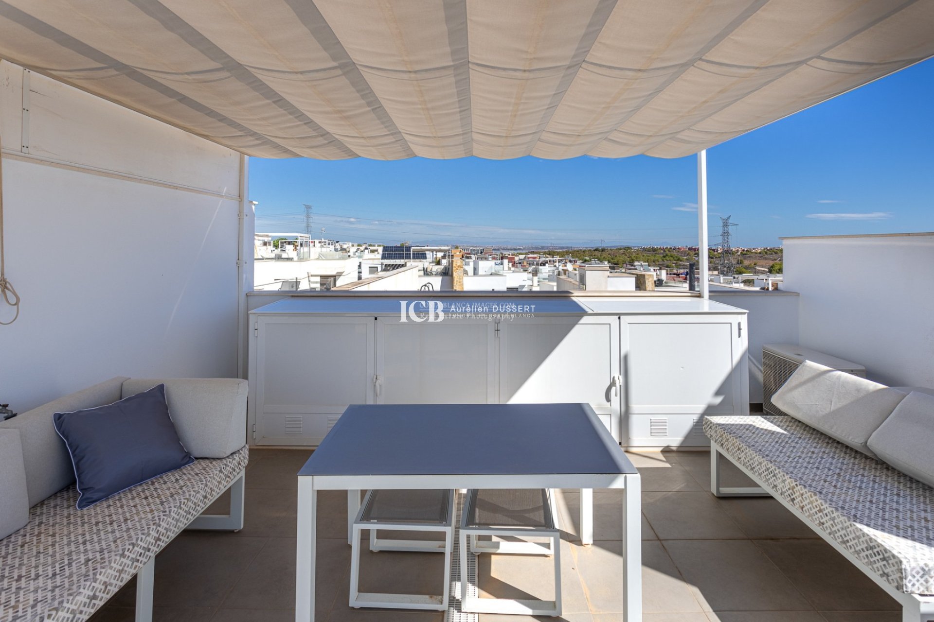 Resale - Townhouse -
Orihuela Costa - Villamartín