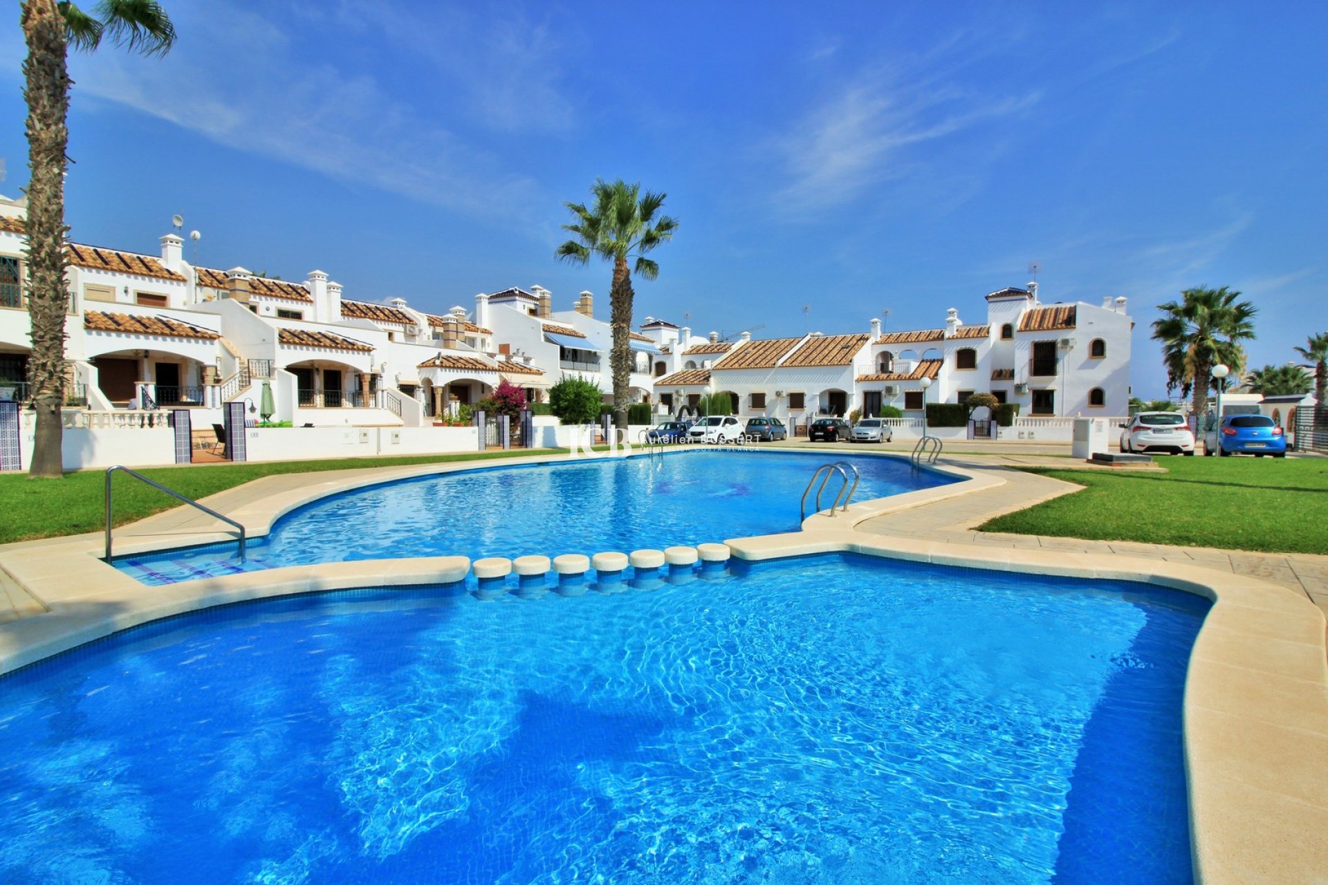 Resale - Townhouse -
Orihuela Costa - Villamartín