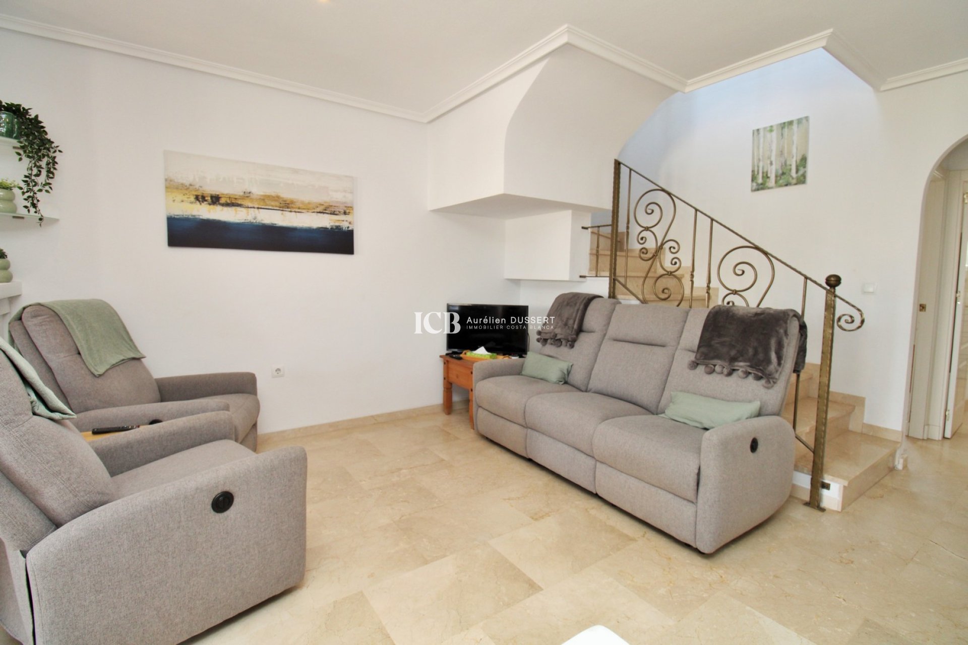 Resale - Townhouse -
Orihuela Costa - Villamartín