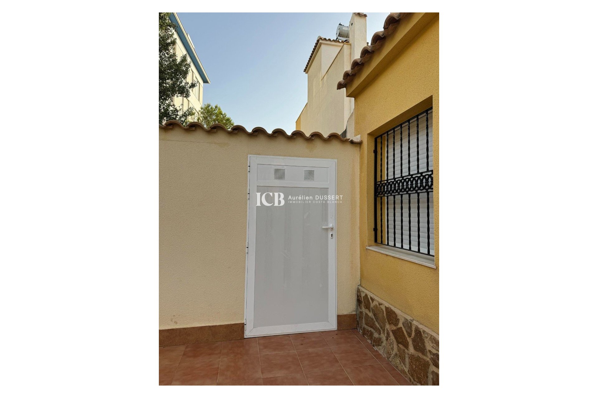 Resale - Townhouse -
Orihuela Costa - Villamartin*