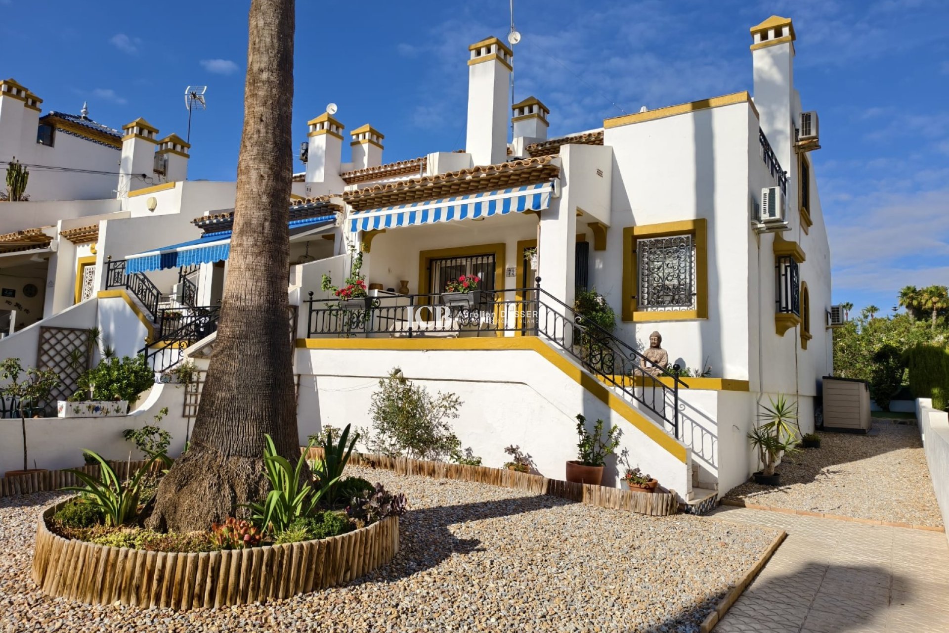Resale - Townhouse -
Orihuela Costa - Villamartín