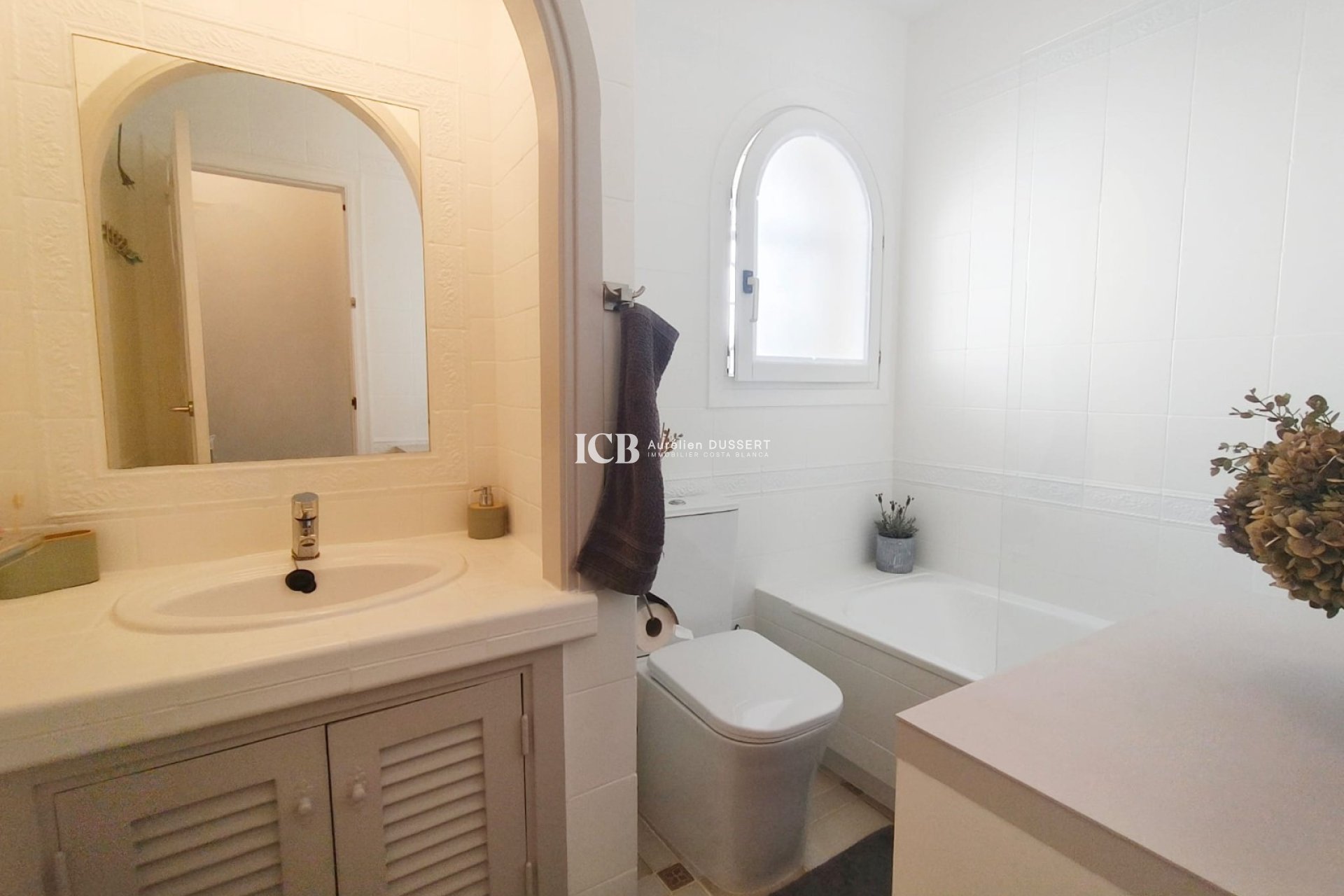 Resale - Townhouse -
Orihuela Costa - Villamartín