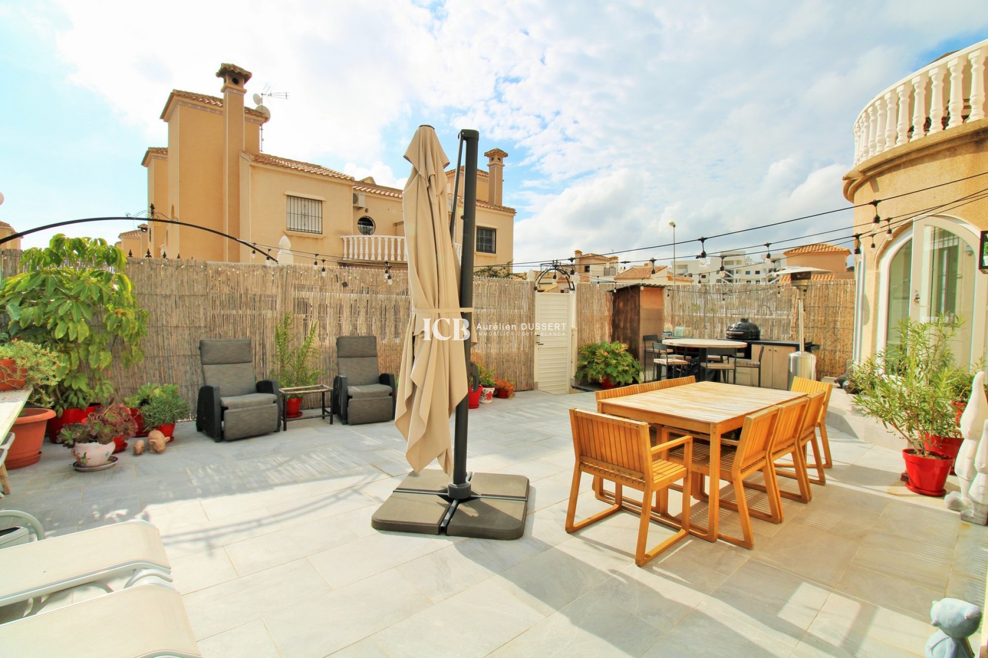 Resale - Townhouse -
Orihuela Costa - Villamartín