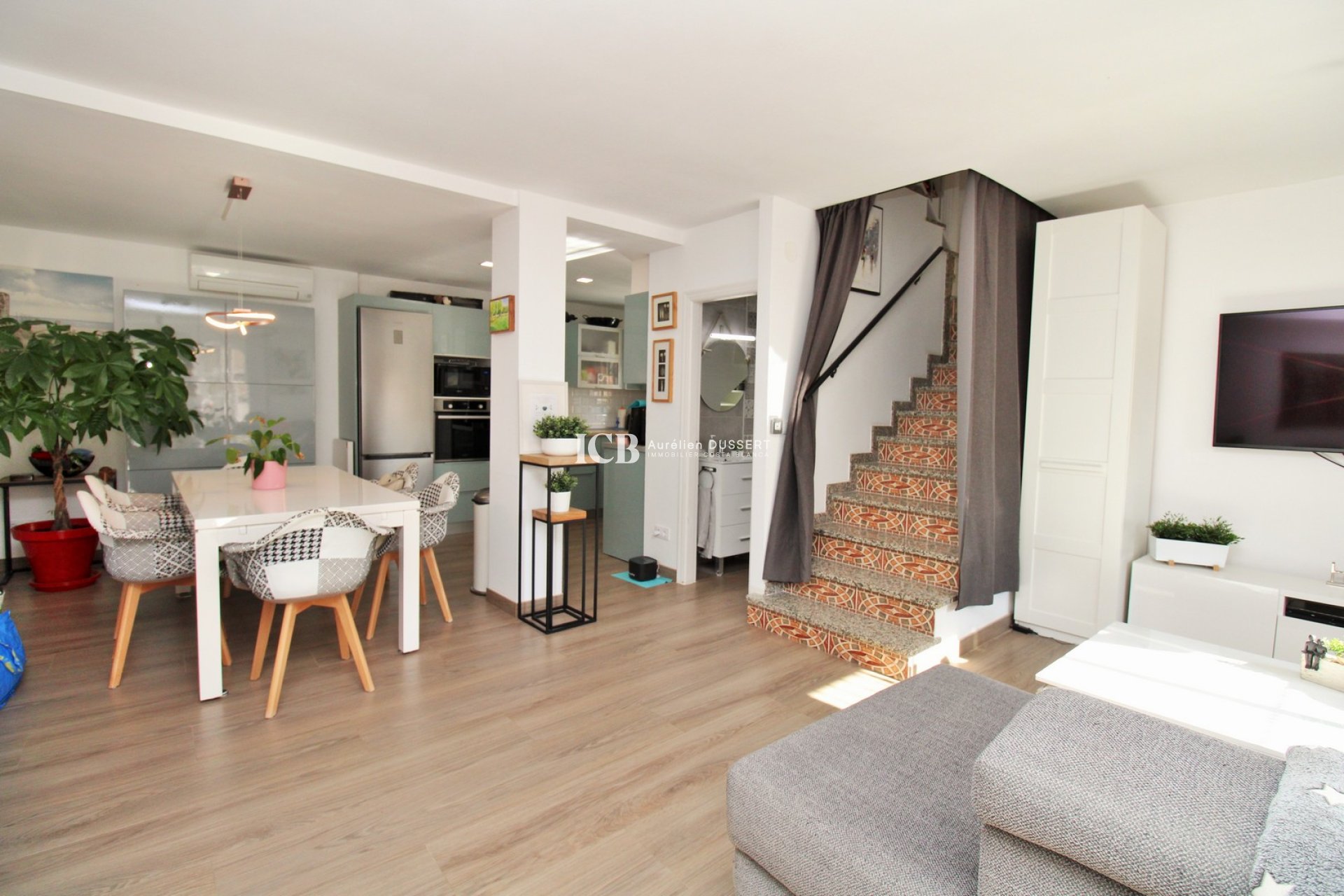 Resale - Townhouse -
Orihuela Costa - Villamartín