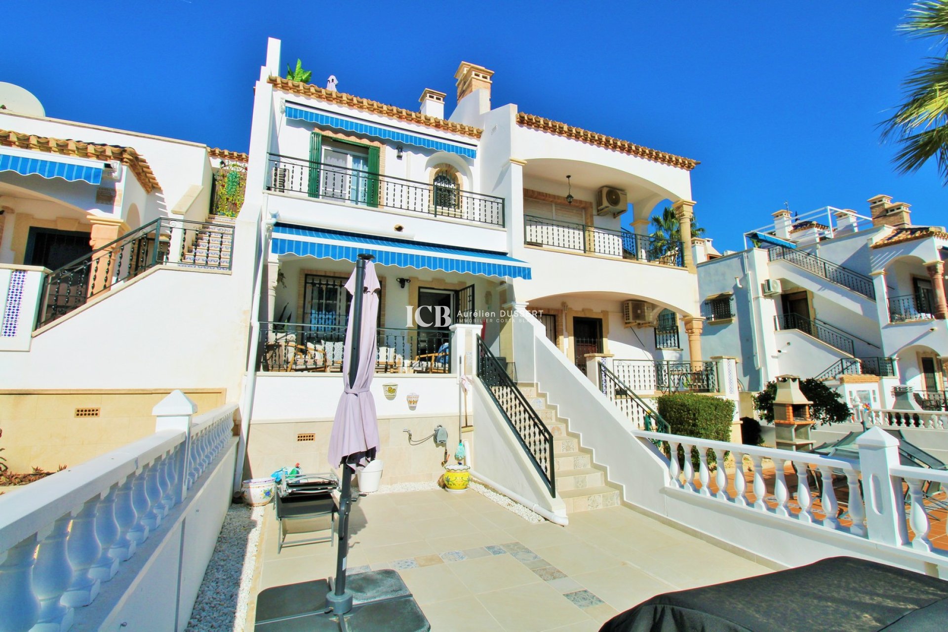 Resale - Townhouse -
Orihuela Costa - Villamartín
