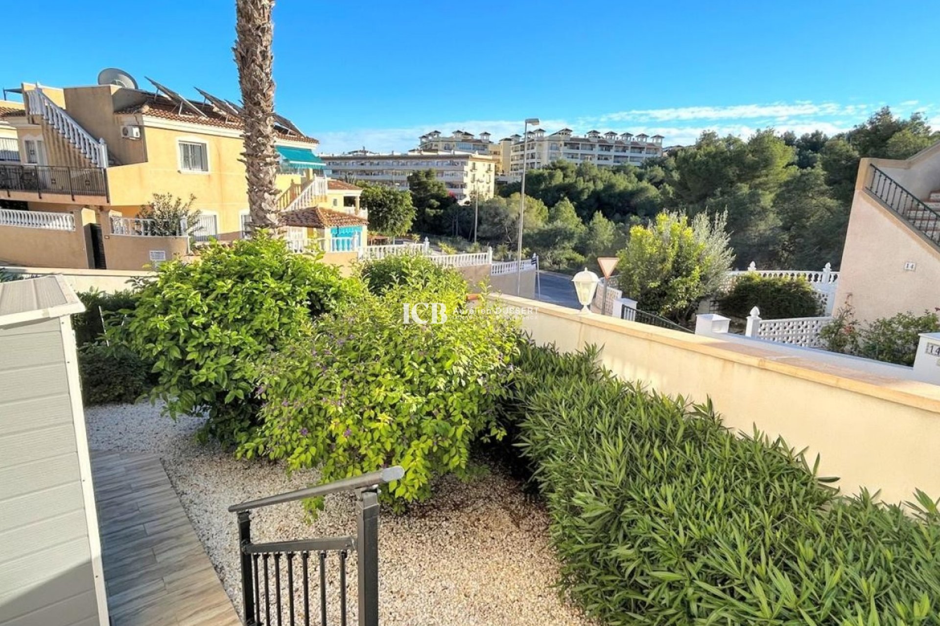 Resale - Townhouse -
Orihuela Costa - Villamartín