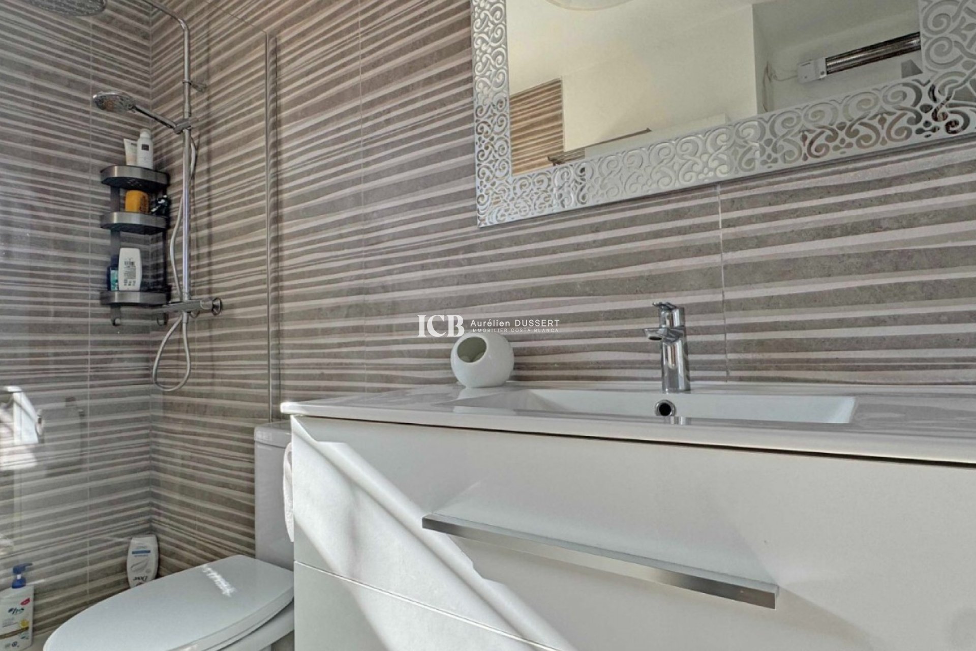 Resale - Townhouse -
Orihuela Costa - Villamartín