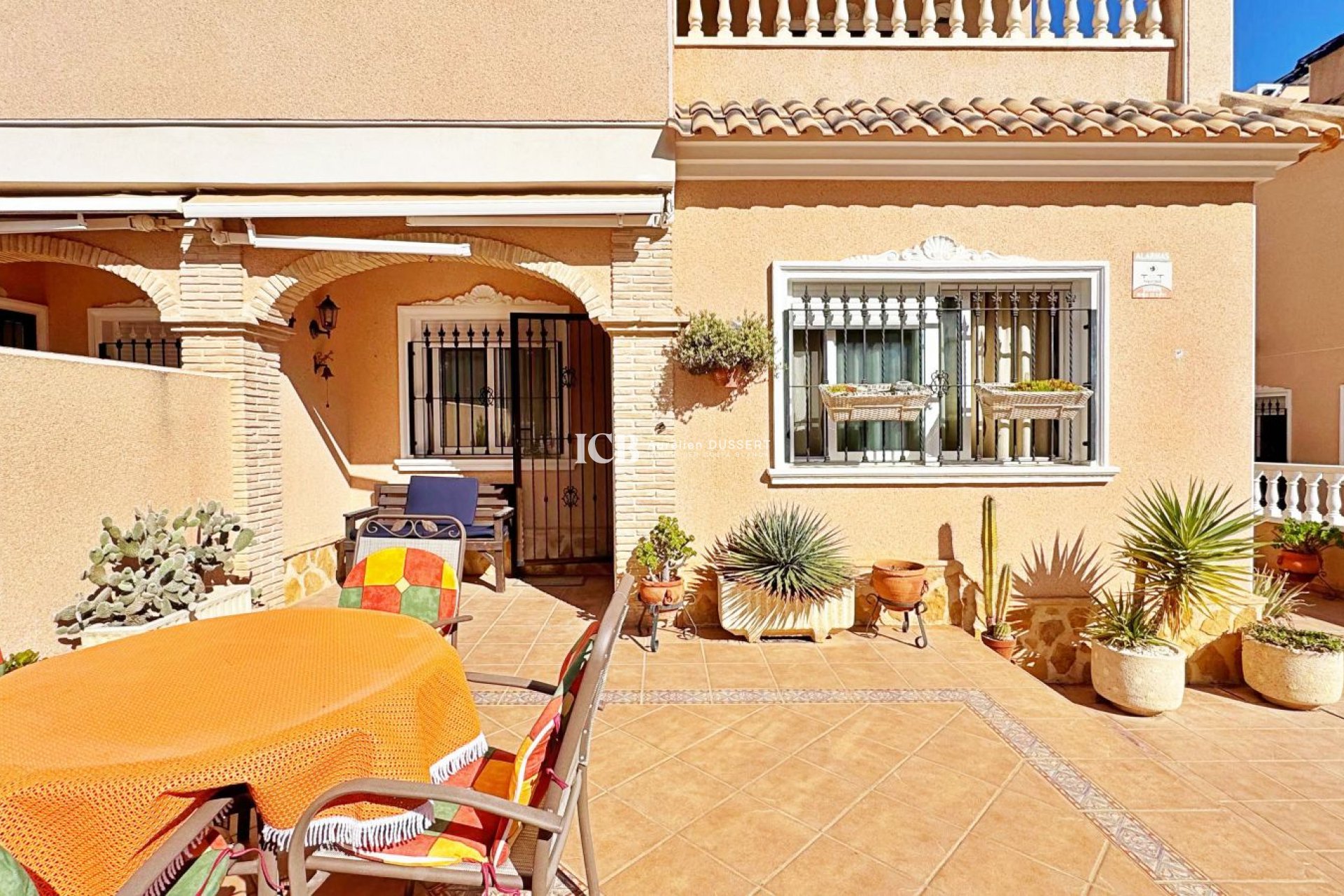 Resale - Townhouse -
Orihuela Costa - Villamartín