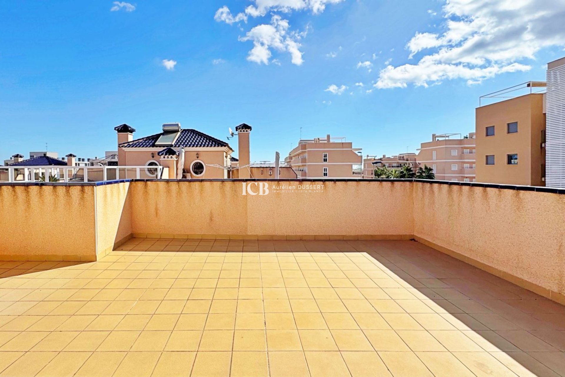 Resale - Townhouse -
Orihuela Costa - Villamartín