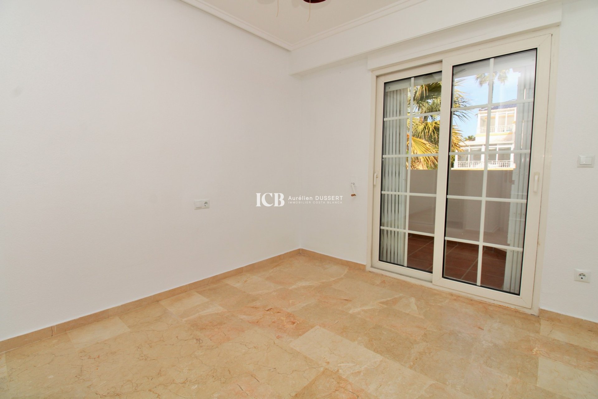 Resale - Townhouse -
Orihuela Costa - Villamartín