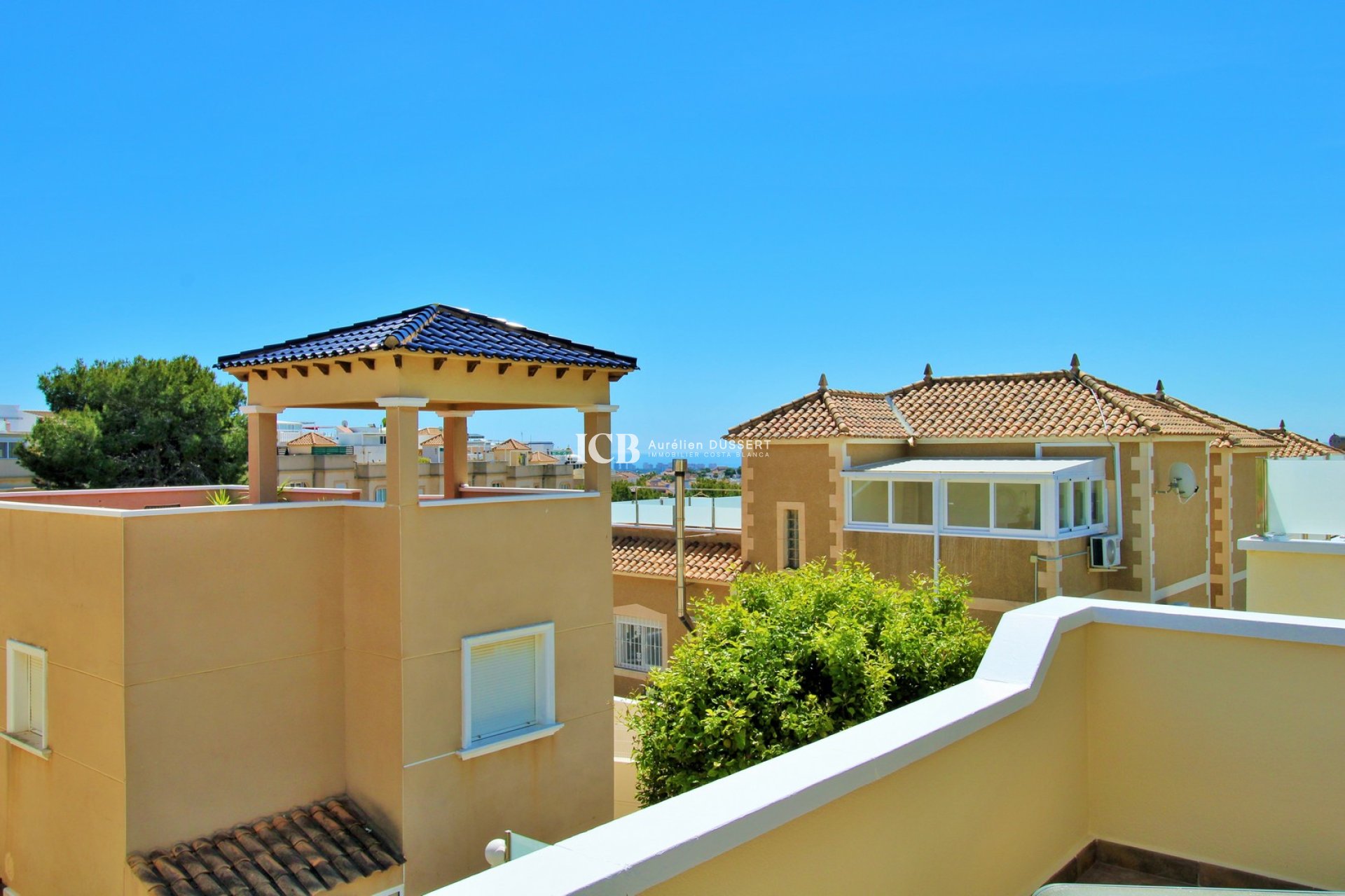 Resale - Townhouse -
Orihuela Costa - Villamartín