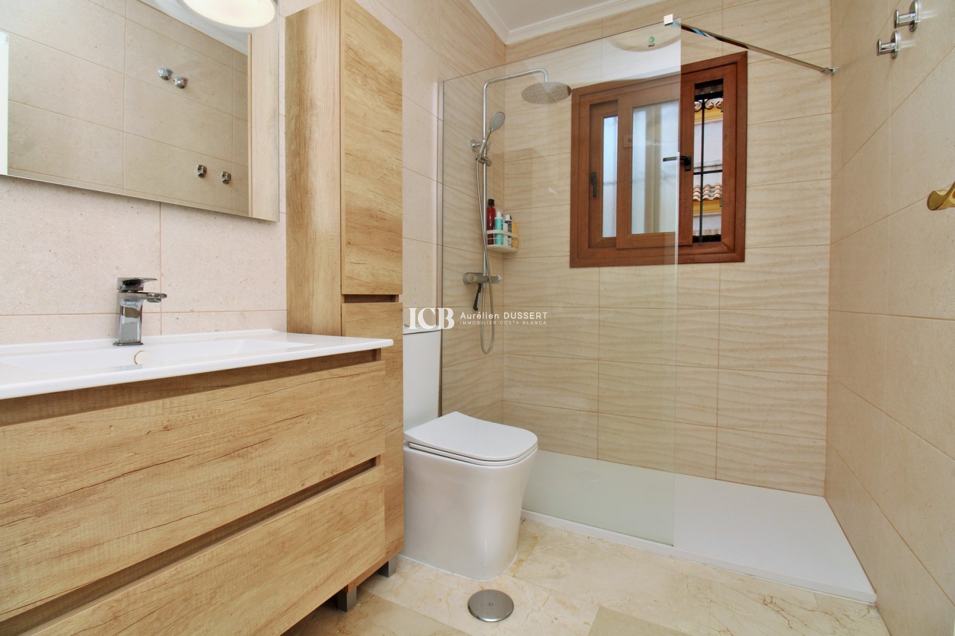 Resale - Townhouse -
Orihuela Costa - Villamartín