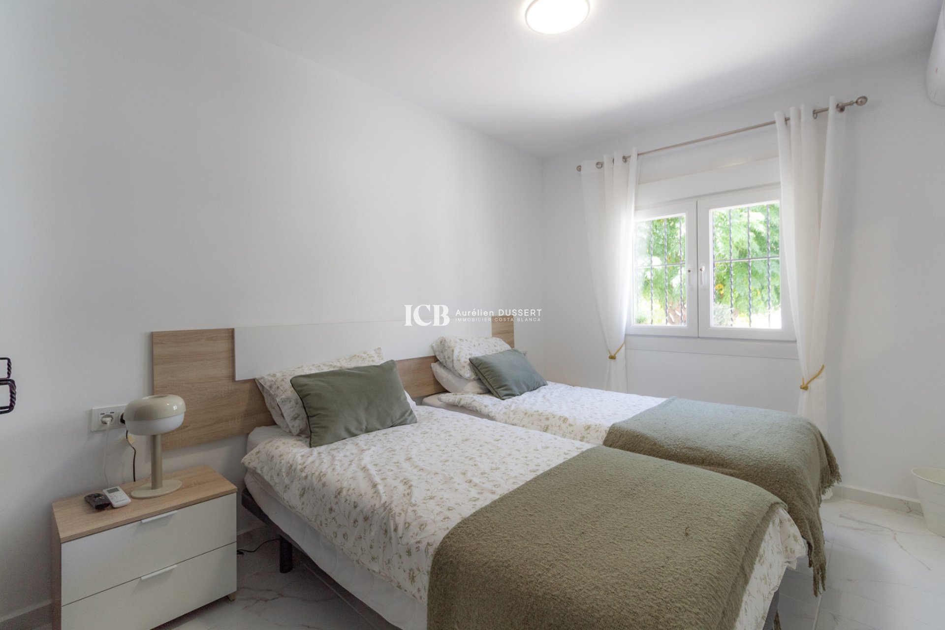 Resale - Townhouse -
Orihuela Costa - Villamartín