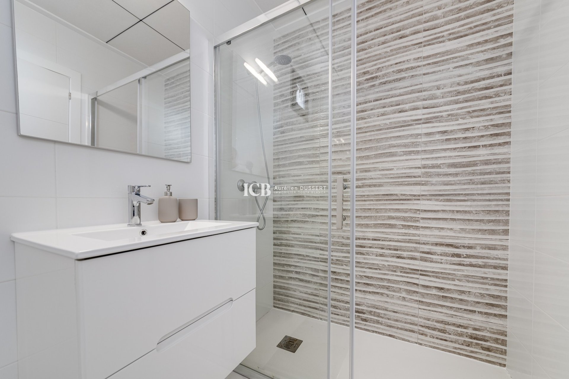 Resale - Townhouse -
Orihuela Costa - Villamartín