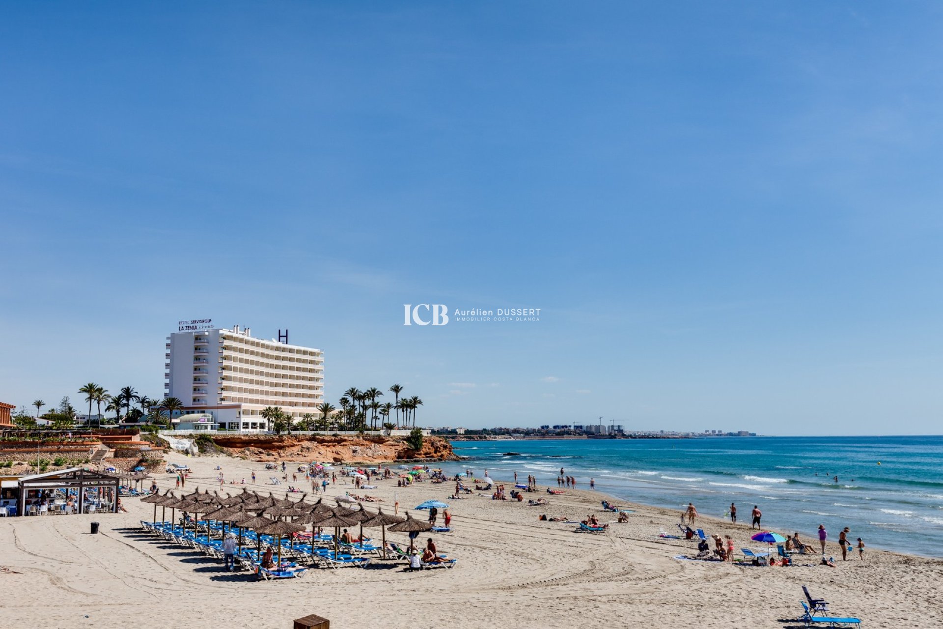Resale - Townhouse -
Orihuela Costa - Villamartín