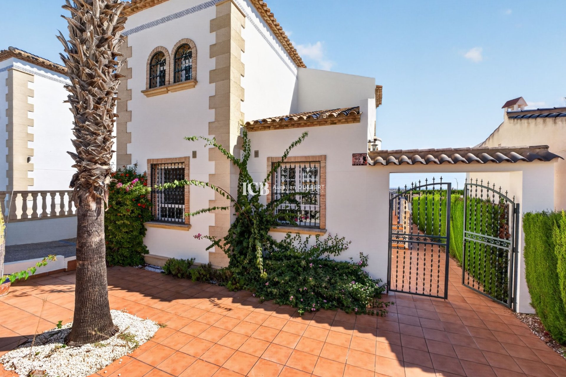 Resale - Townhouse -
Orihuela Costa - Villamartín