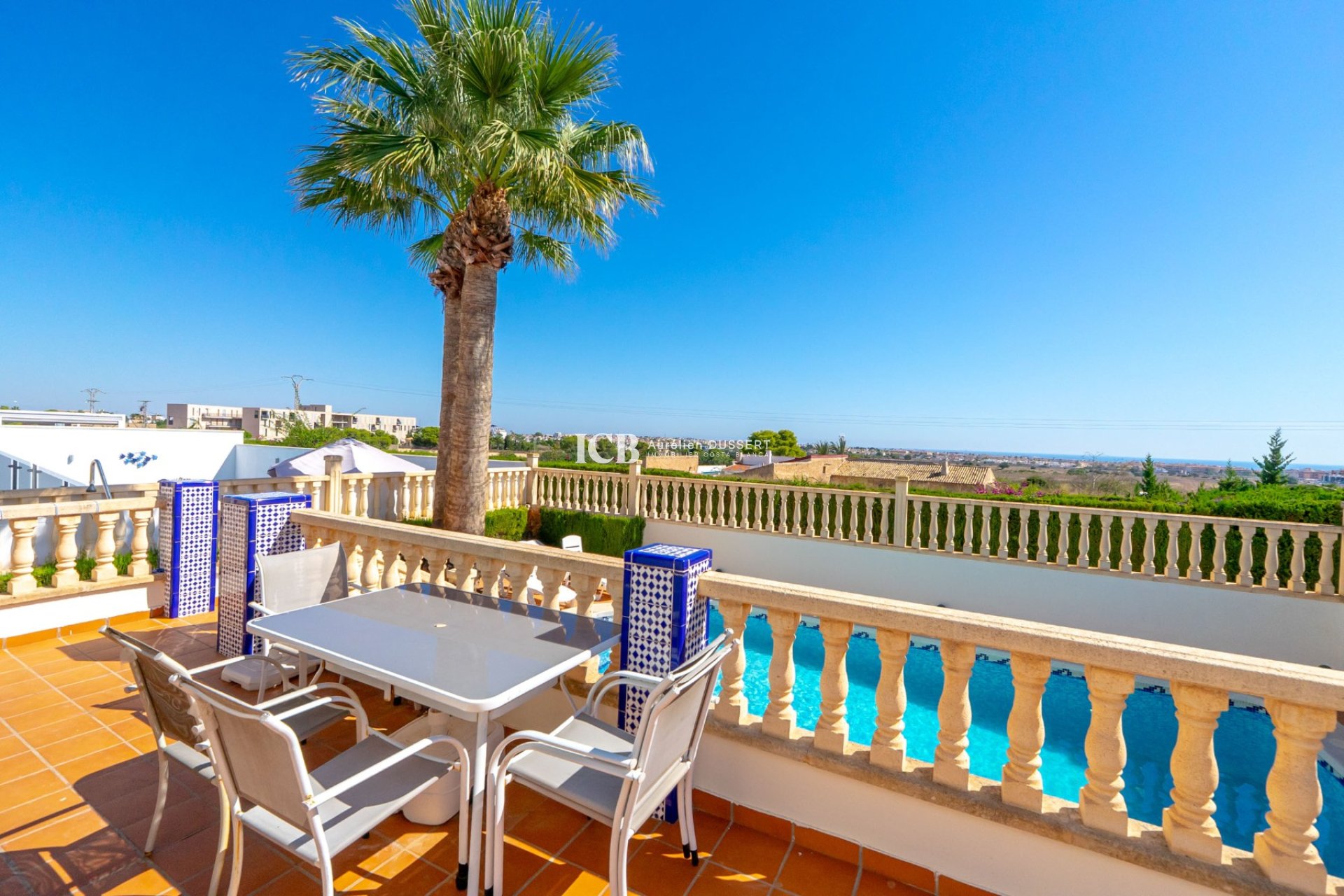 Resale - Townhouse -
Orihuela Costa - Villamartín