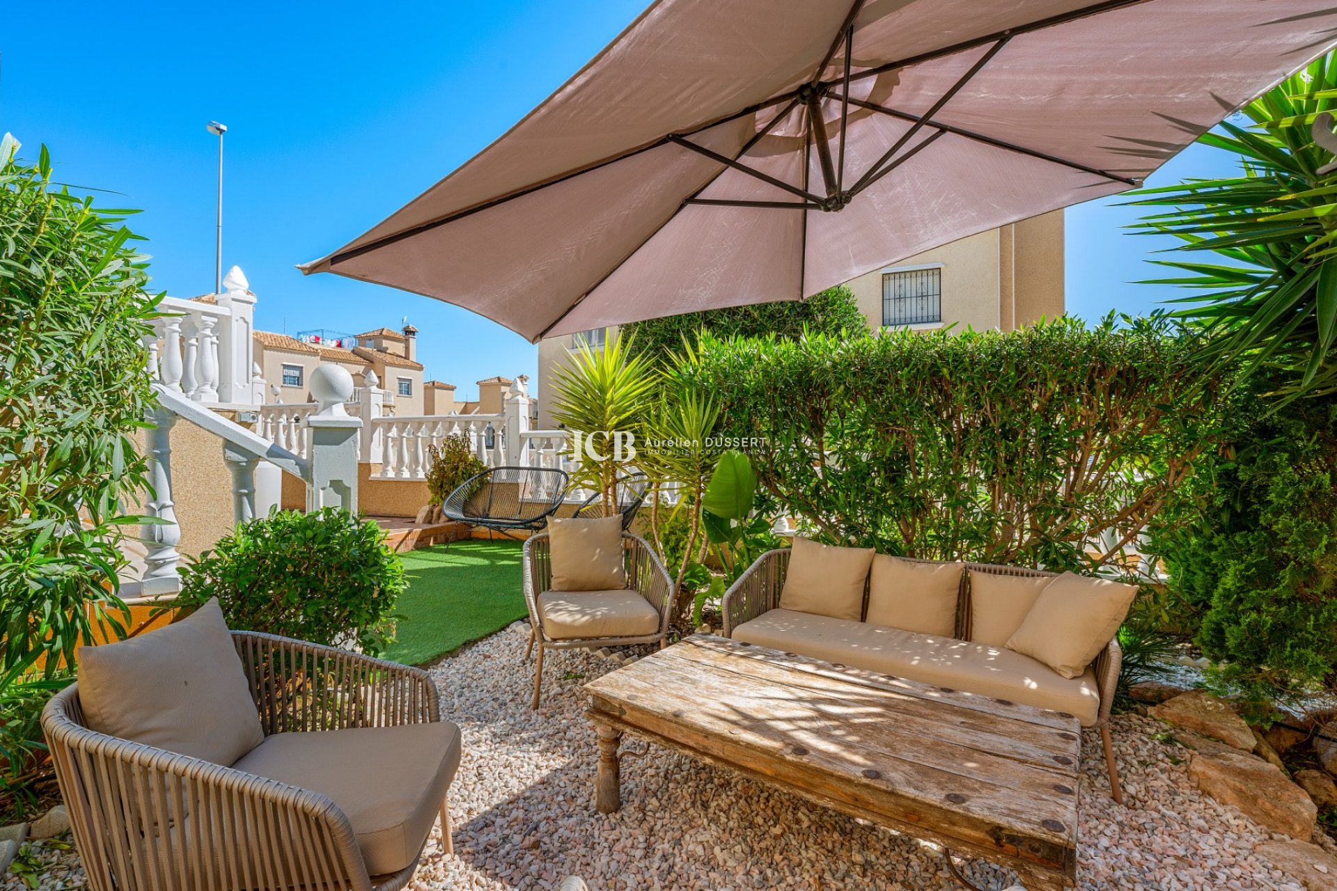 Resale - Townhouse -
Orihuela Costa - Villamartín