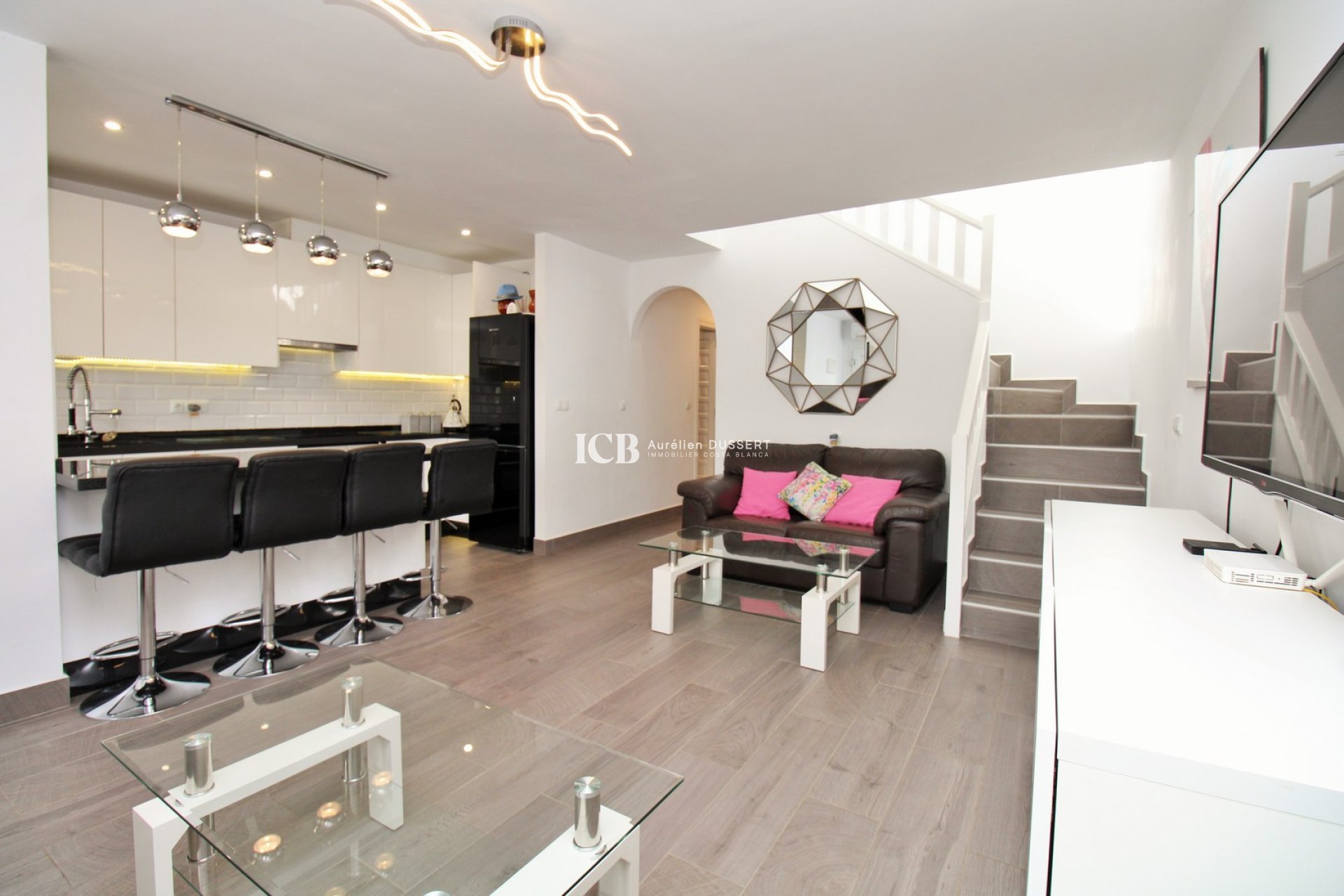 Resale - Townhouse -
Orihuela Costa - Villamartín