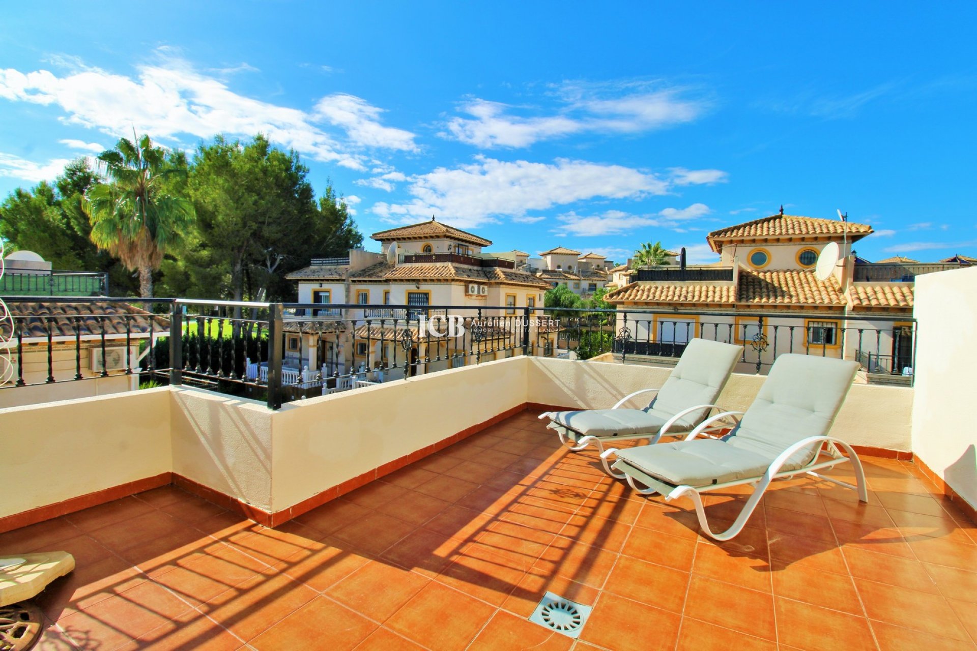 Resale - Townhouse -
Orihuela Costa - Villamartín