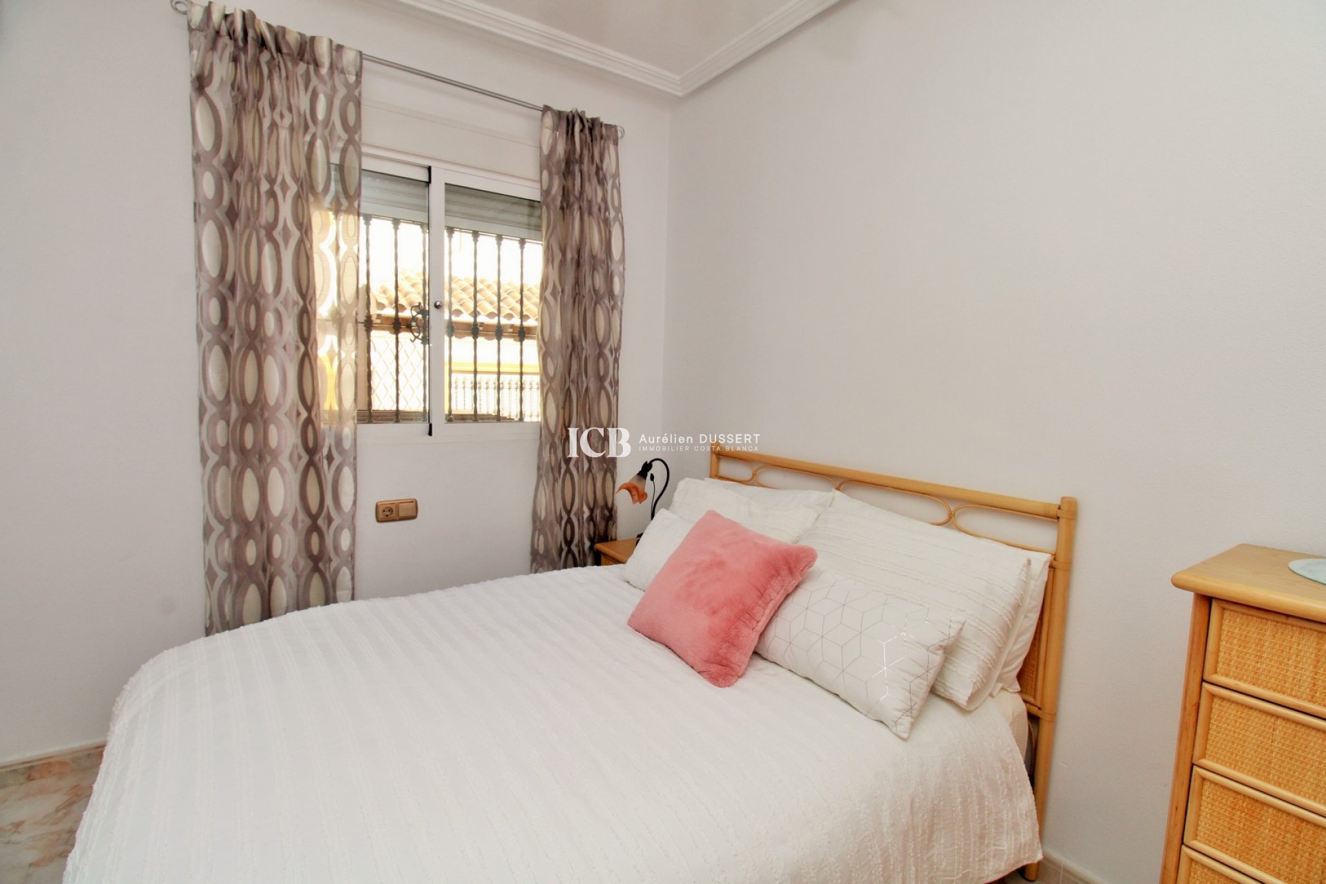 Resale - Townhouse -
Orihuela Costa - Villamartín