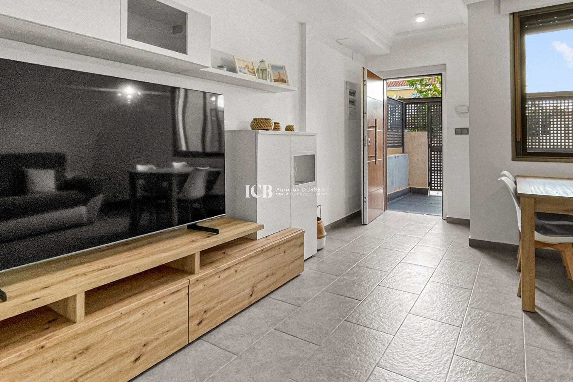 Resale - Townhouse -
Pilar de la Horadada - El Mojón