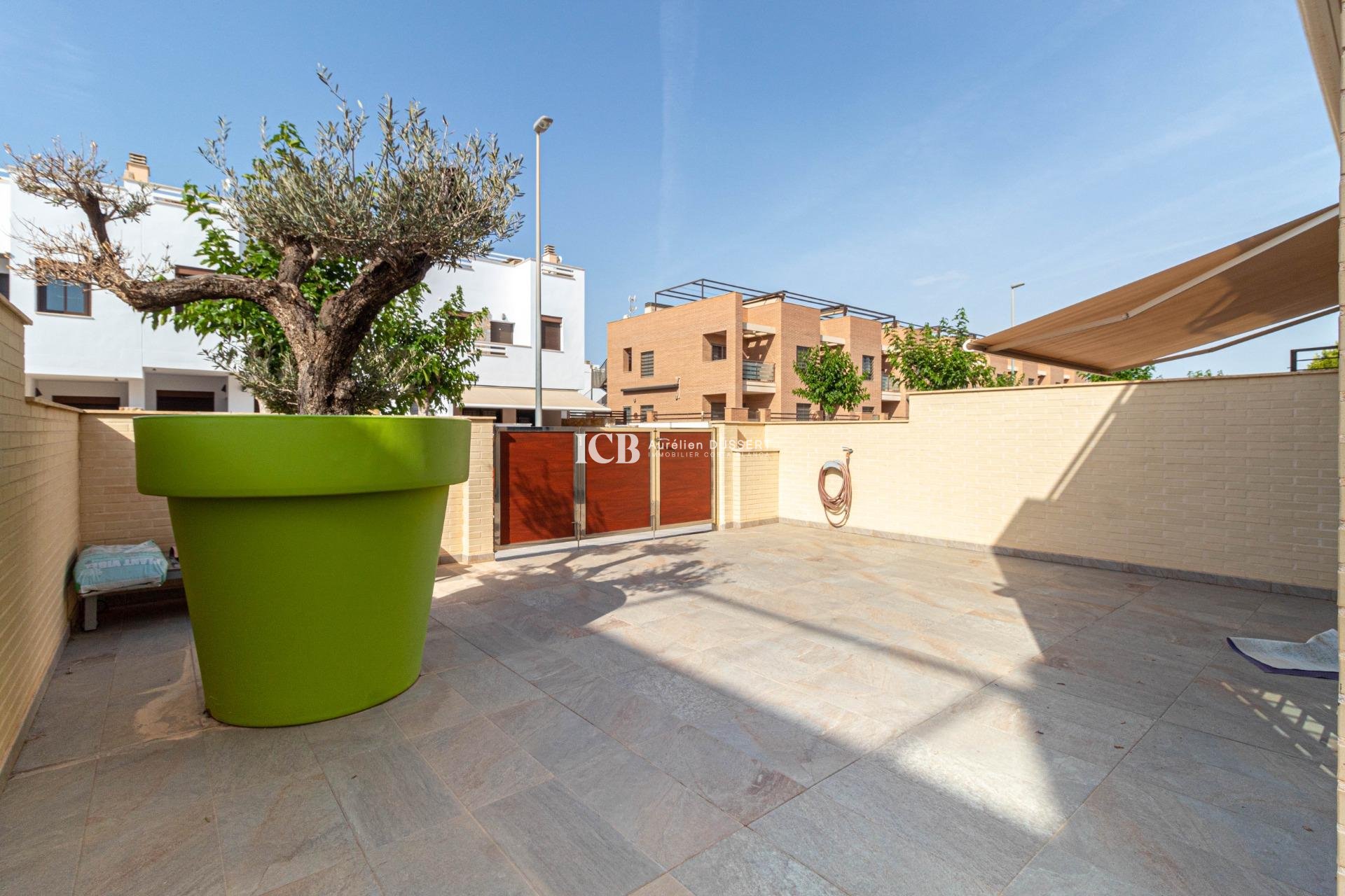 Resale - Townhouse -
Pilar de la Horadada - La Torre de la Horadada