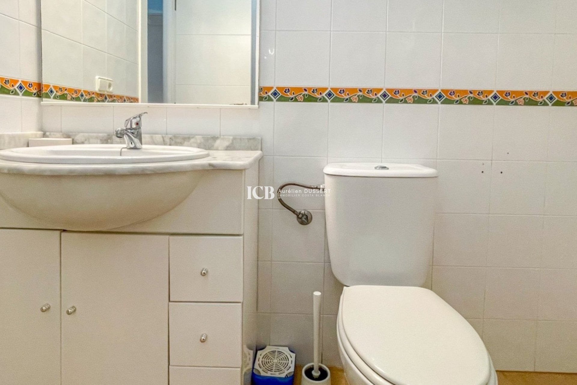 Resale - Townhouse -
Punta Prima - Torrevieja