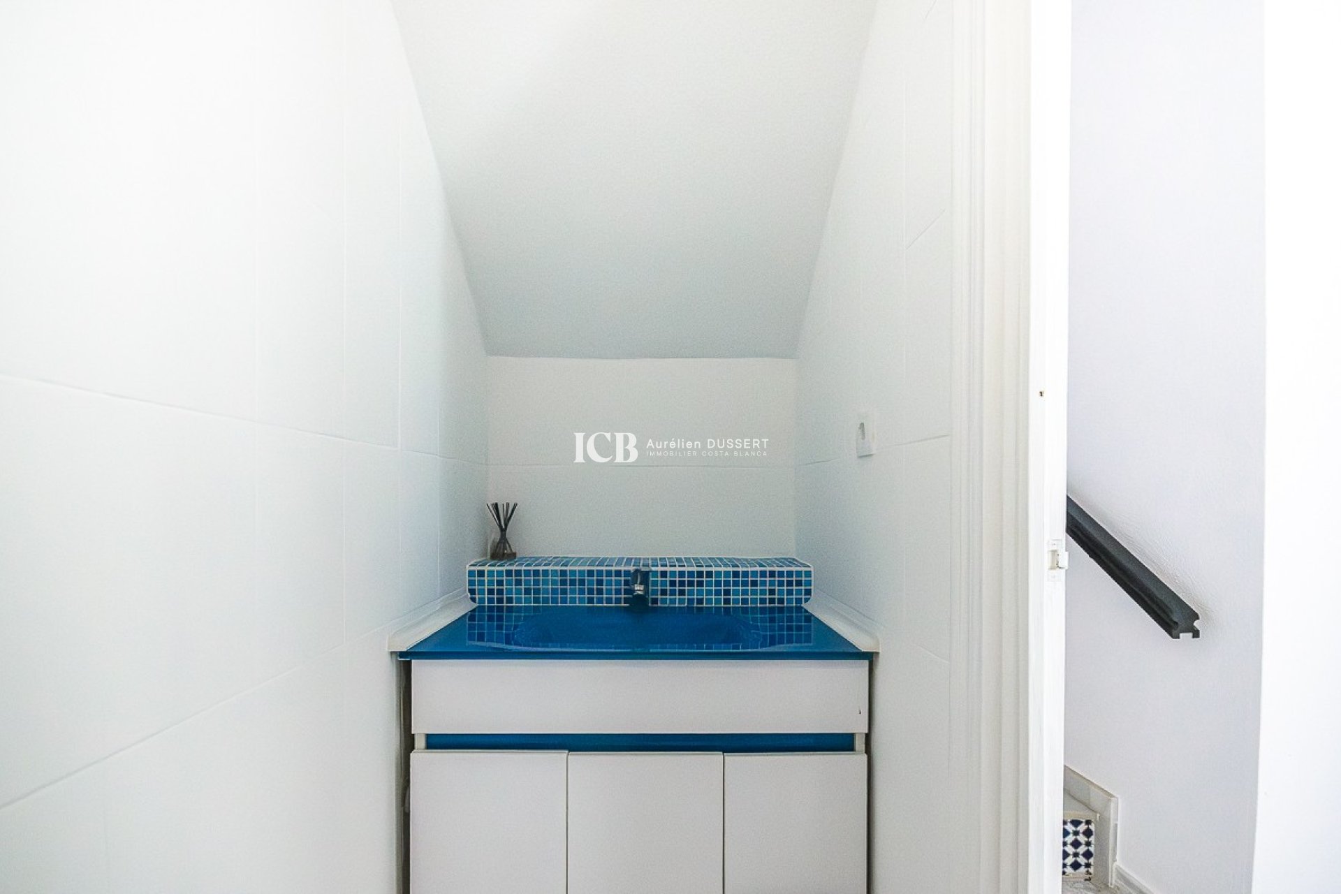 Resale - Townhouse -
San Miguel de Salinas - Centro