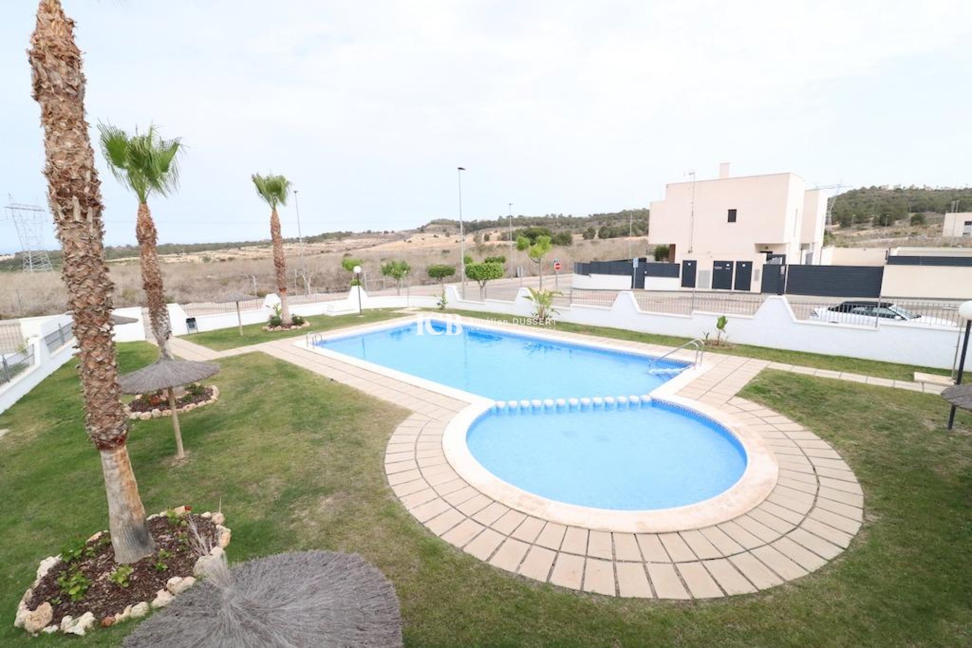 Resale - Townhouse -
San Miguel de Salinas - Cerro del Sol