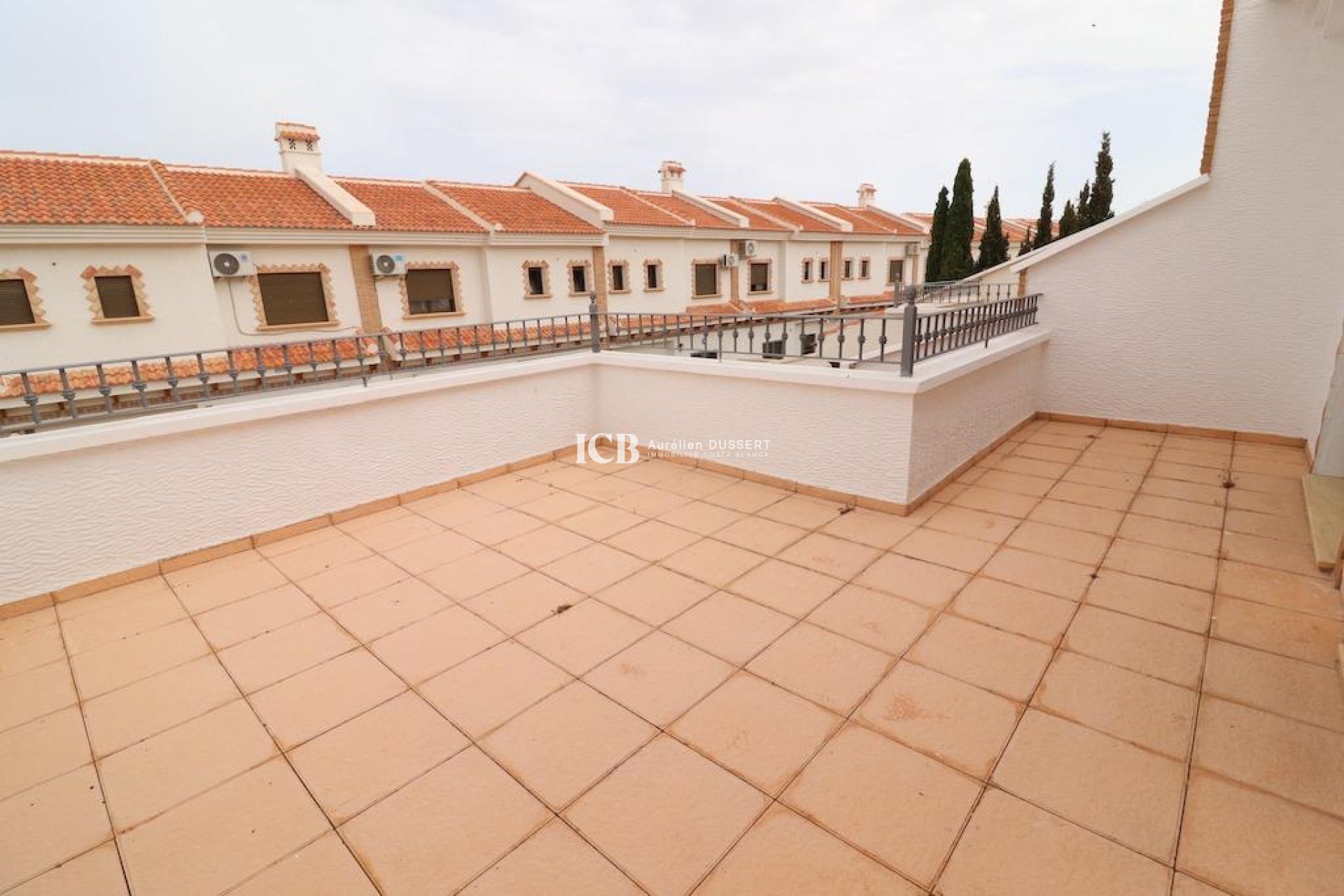 Resale - Townhouse -
San Miguel de Salinas - Cerro del Sol