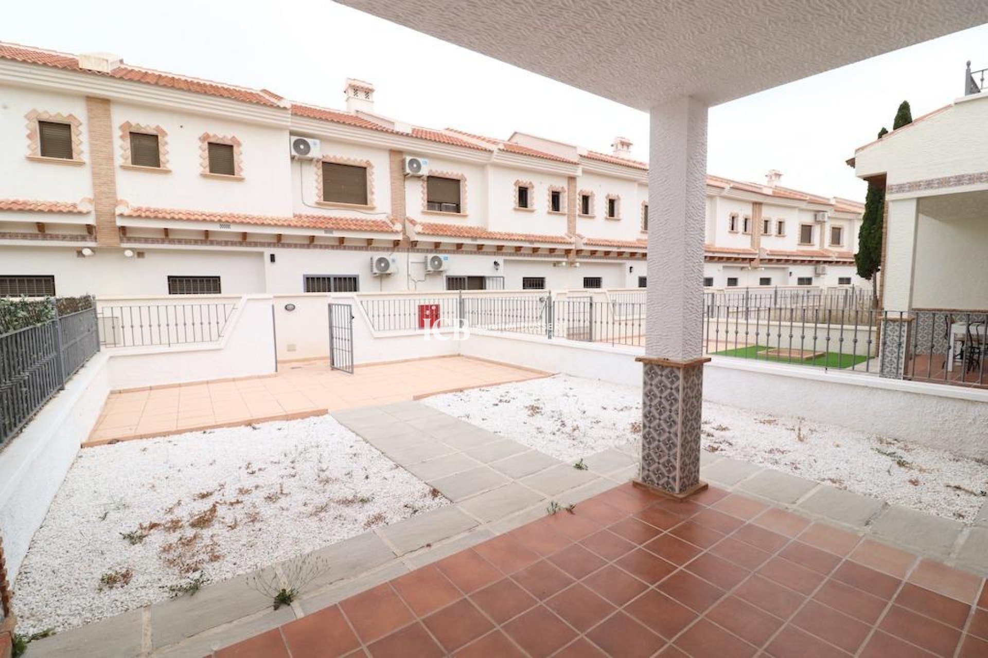 Resale - Townhouse -
San Miguel de Salinas - Cerro del Sol