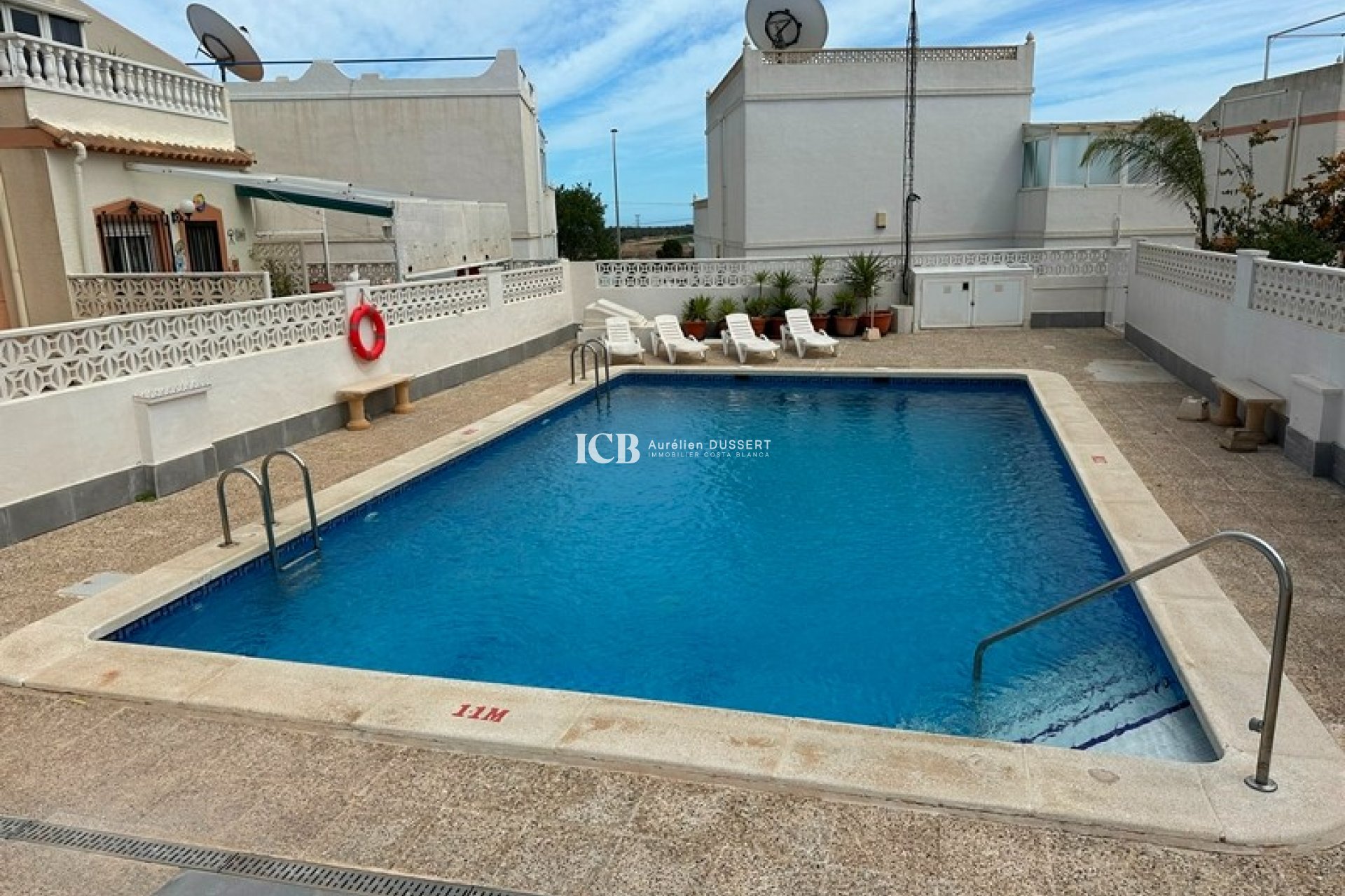 Resale - Townhouse -
San Miguel de Salinas - San Miguel Salinas