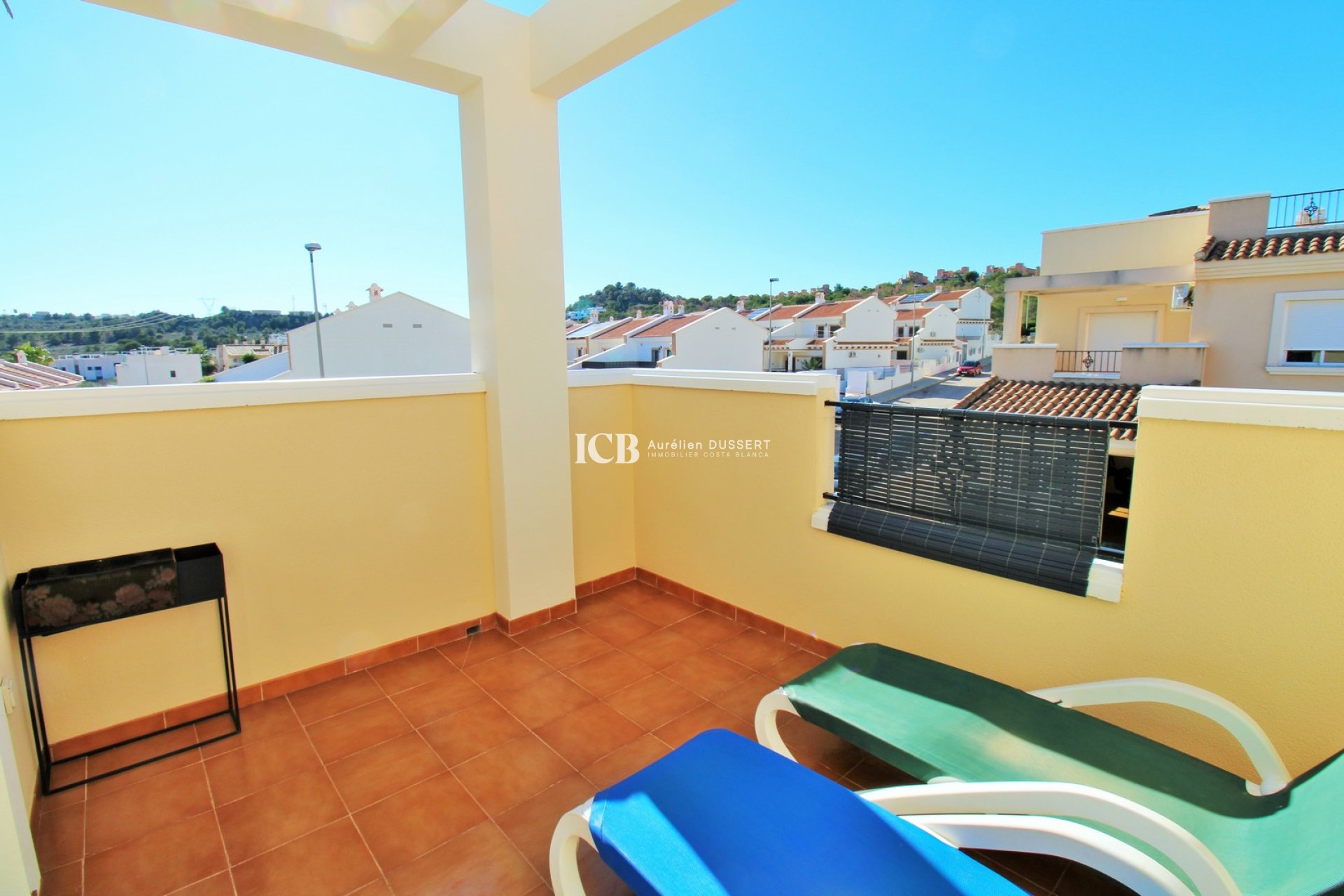 Resale - Townhouse -
San Miguel de Salinas