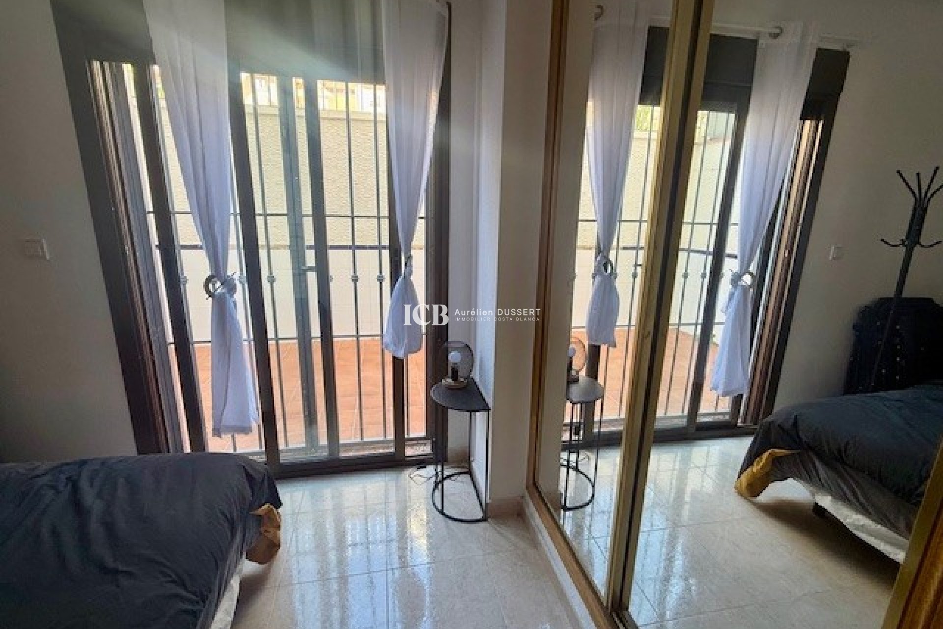 Resale - Townhouse -
San Miguel de Salinas