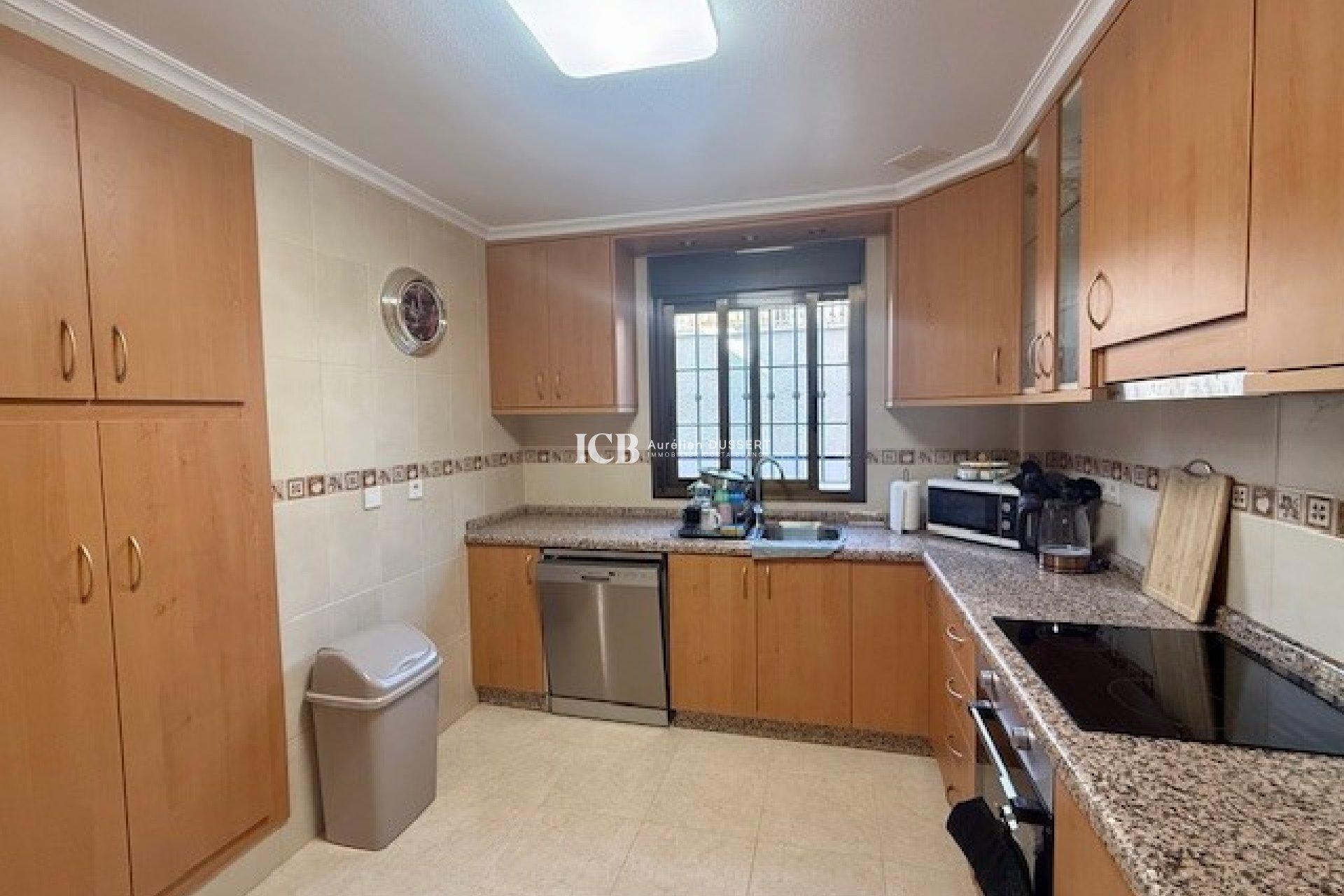 Resale - Townhouse -
San Miguel de Salinas