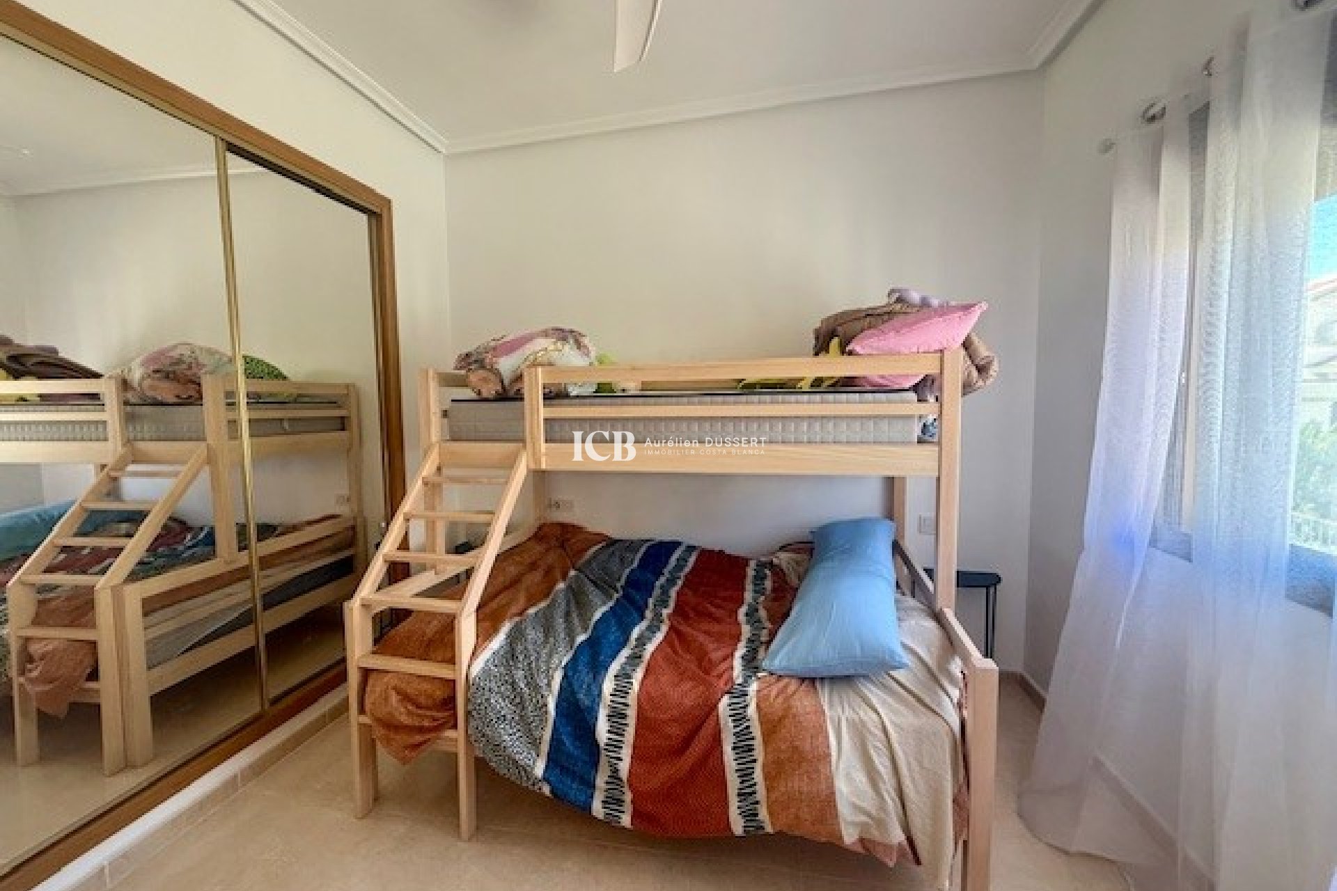 Resale - Townhouse -
San Miguel de Salinas