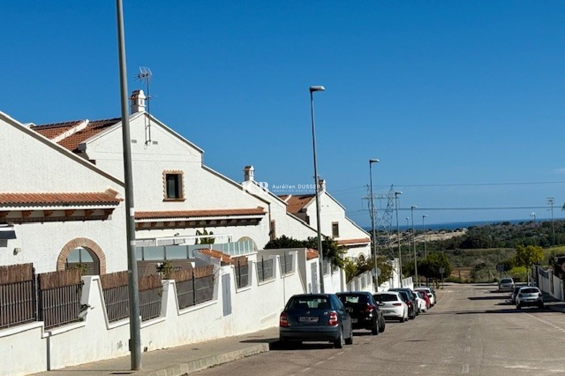 Resale - Townhouse -
San Miguel de Salinas