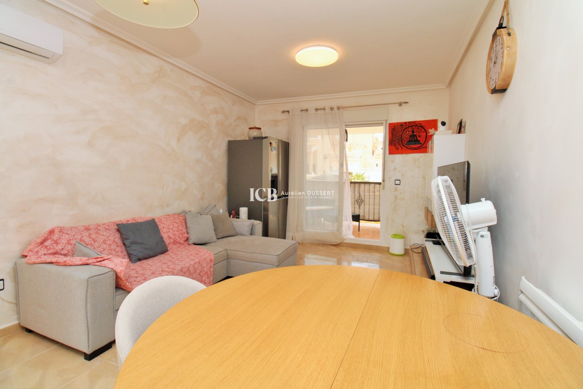 Resale - Townhouse -
San Miguel de Salinas
