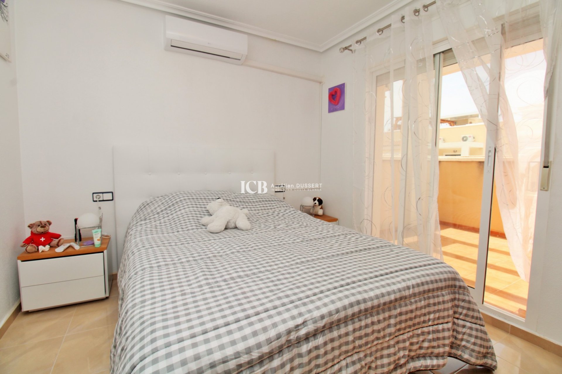 Resale - Townhouse -
San Miguel de Salinas