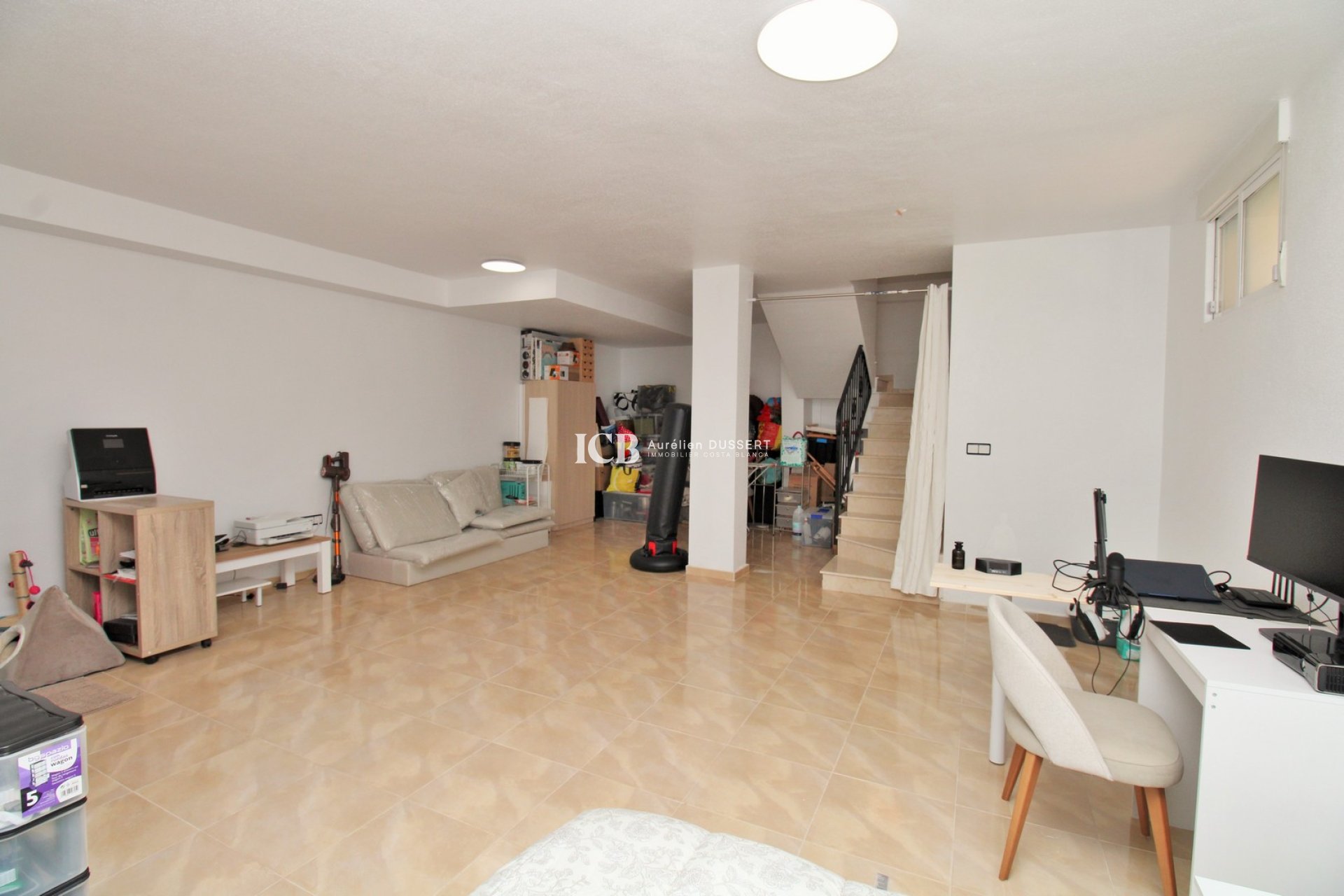 Resale - Townhouse -
San Miguel de Salinas