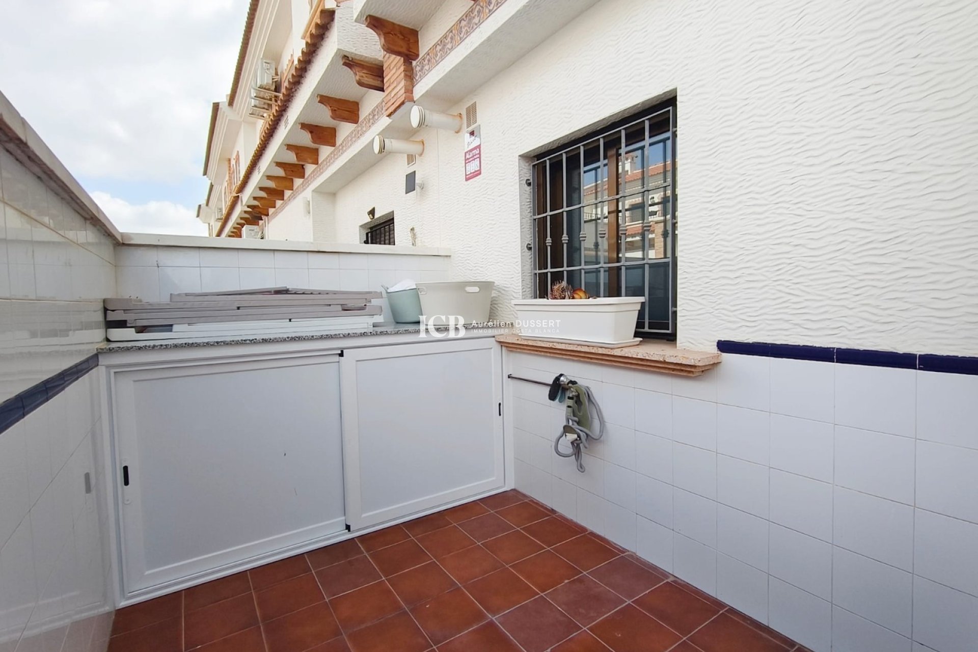 Resale - Townhouse -
San Miguel de Salinas