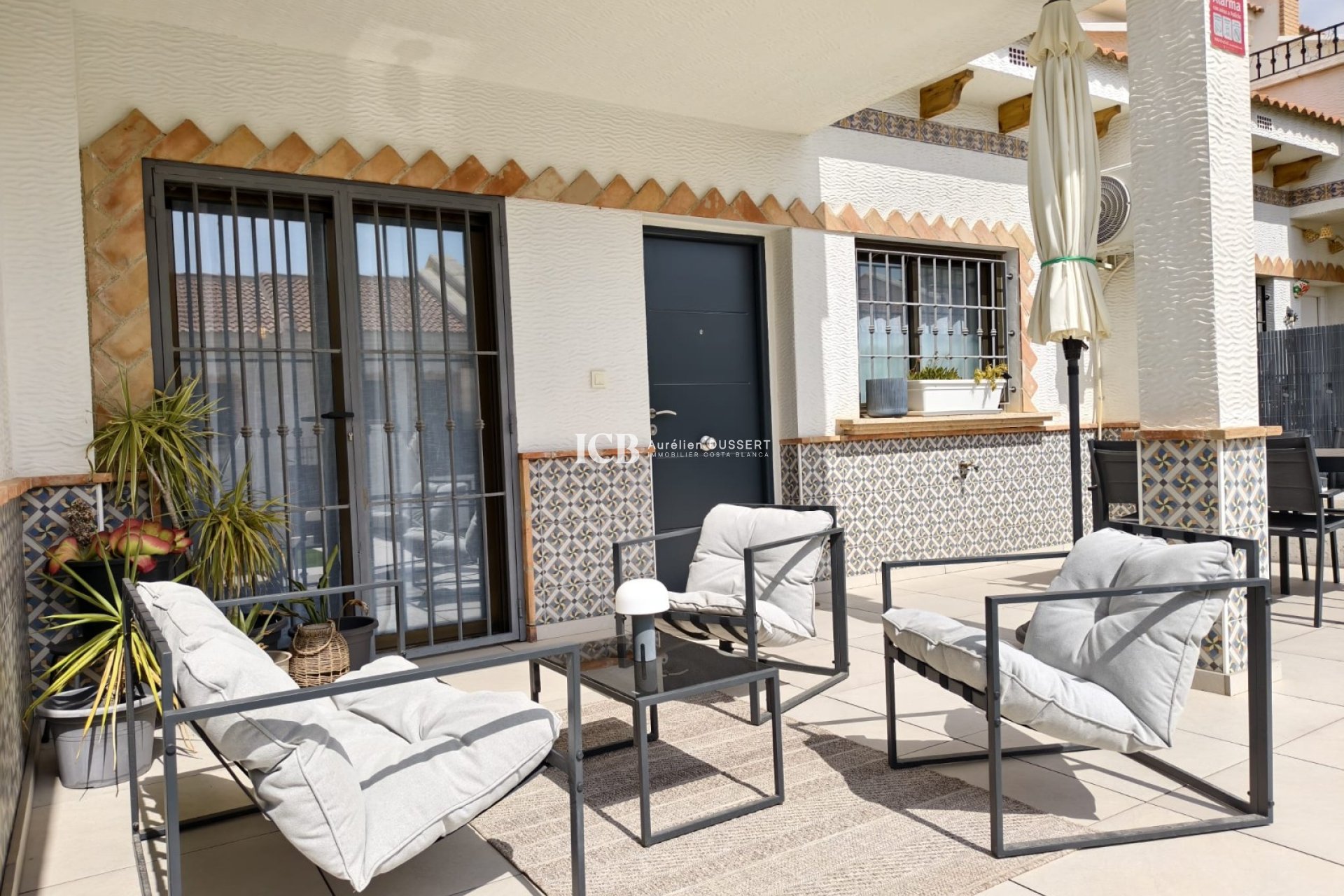 Resale - Townhouse -
San Miguel de Salinas