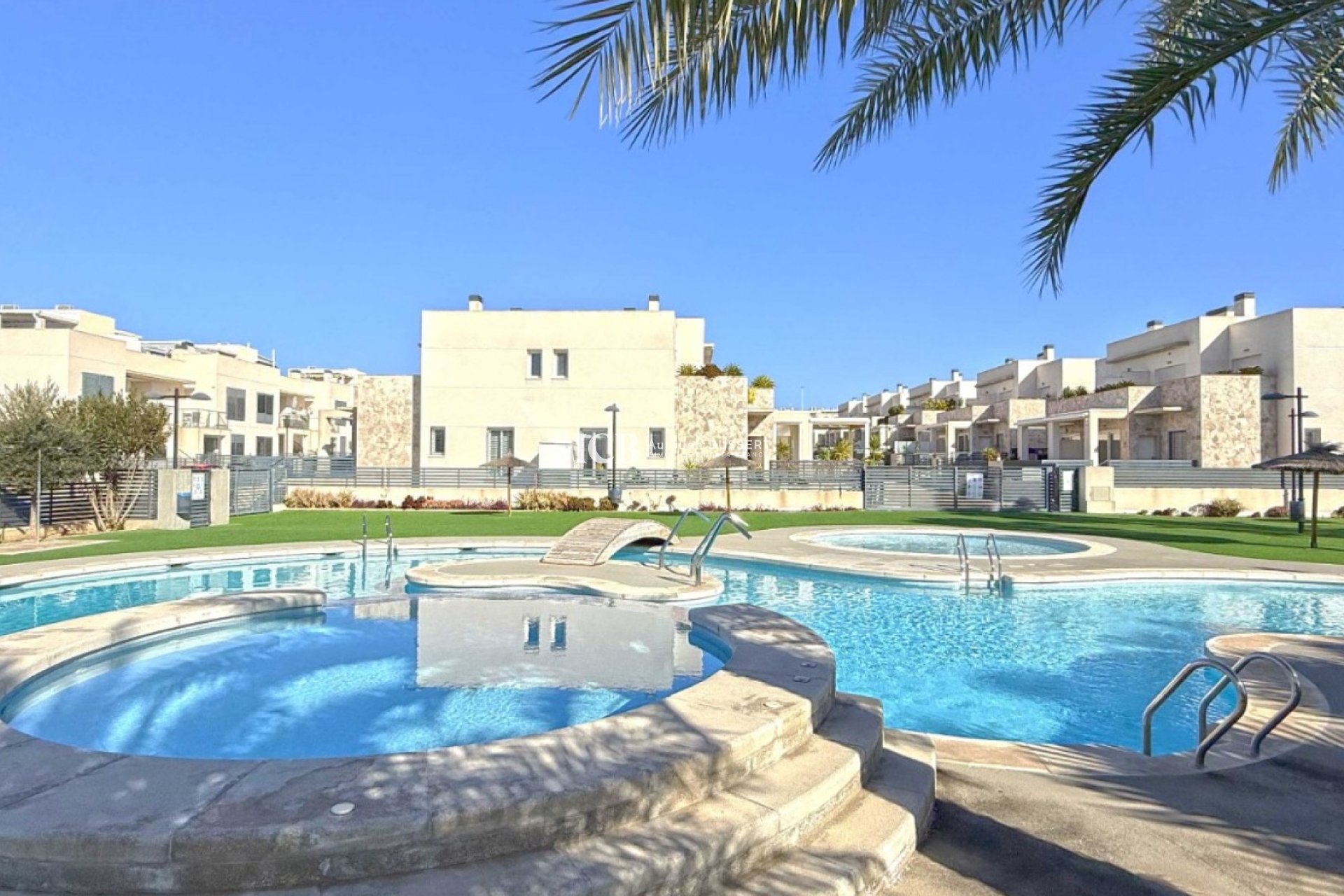 Resale - Townhouse -
Torrevieja - Aguas Nuevas