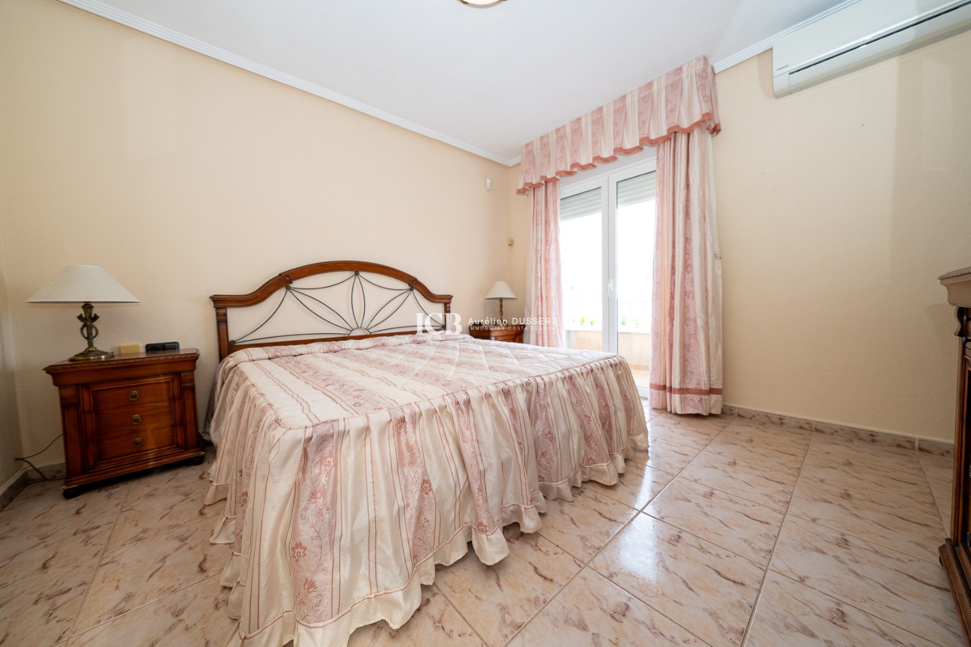 Resale - Townhouse -
Torrevieja - El Chaparral