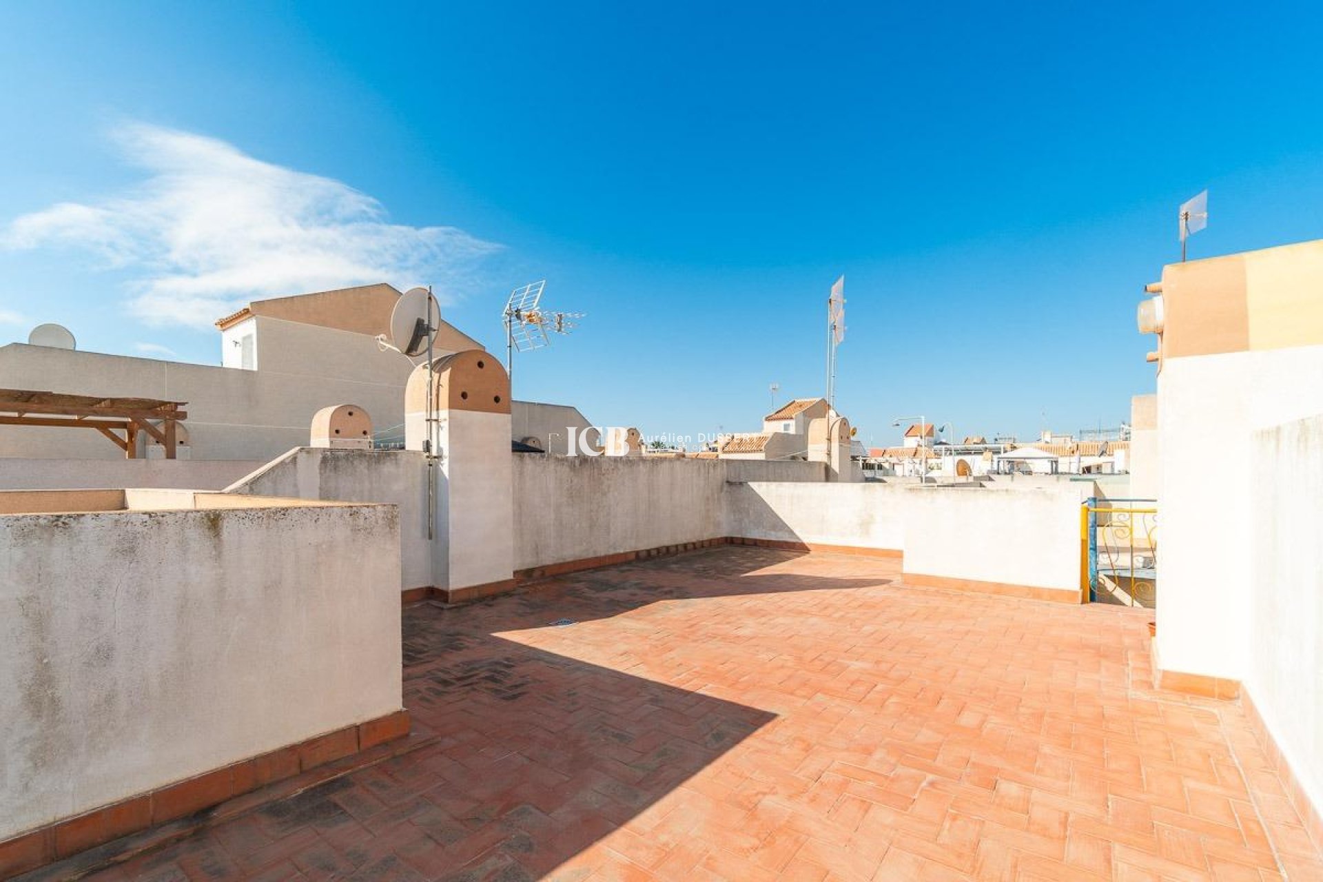 Resale - Townhouse -
Torrevieja - El limonar