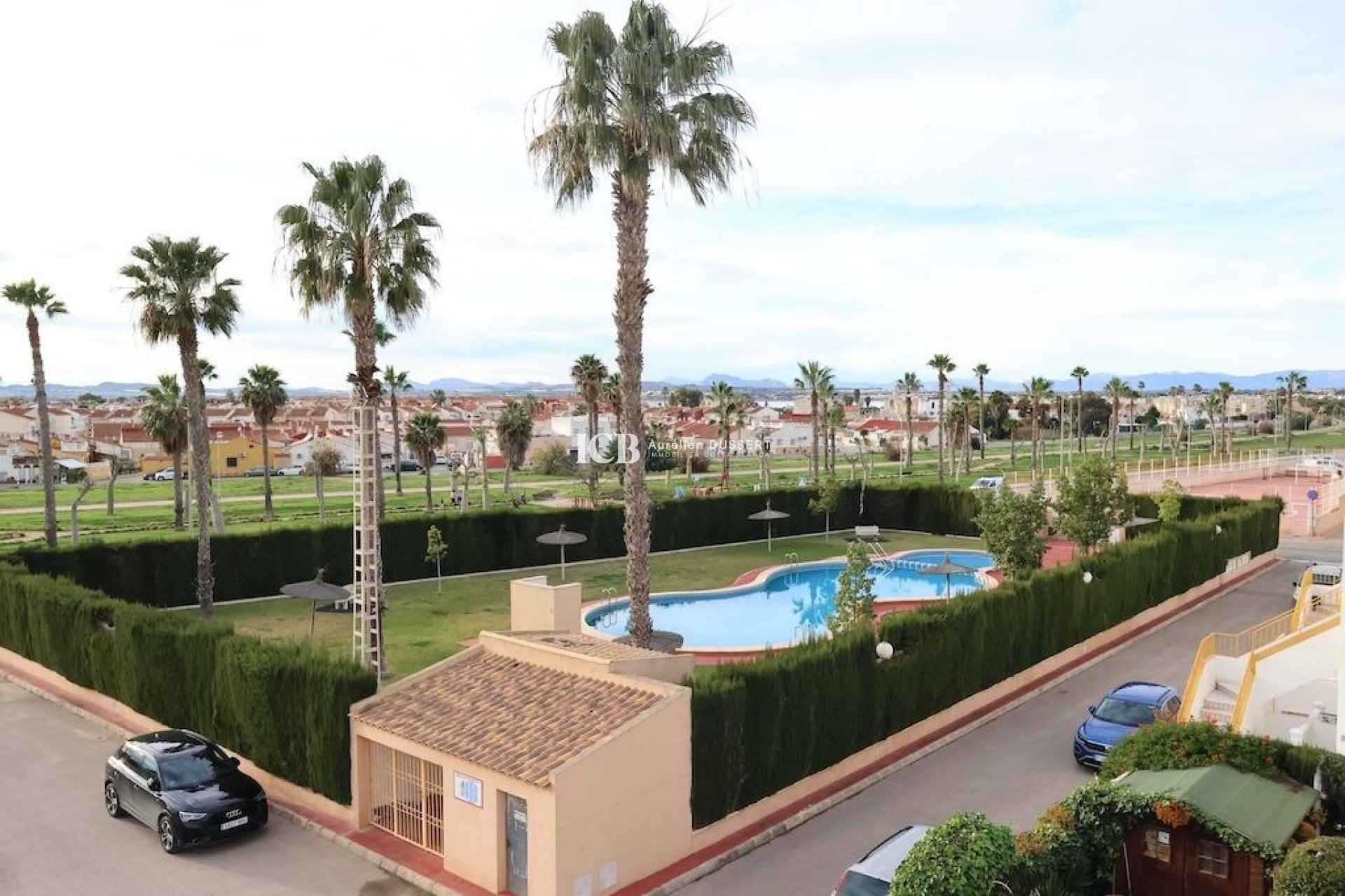 Resale - Townhouse -
Torrevieja - El limonar