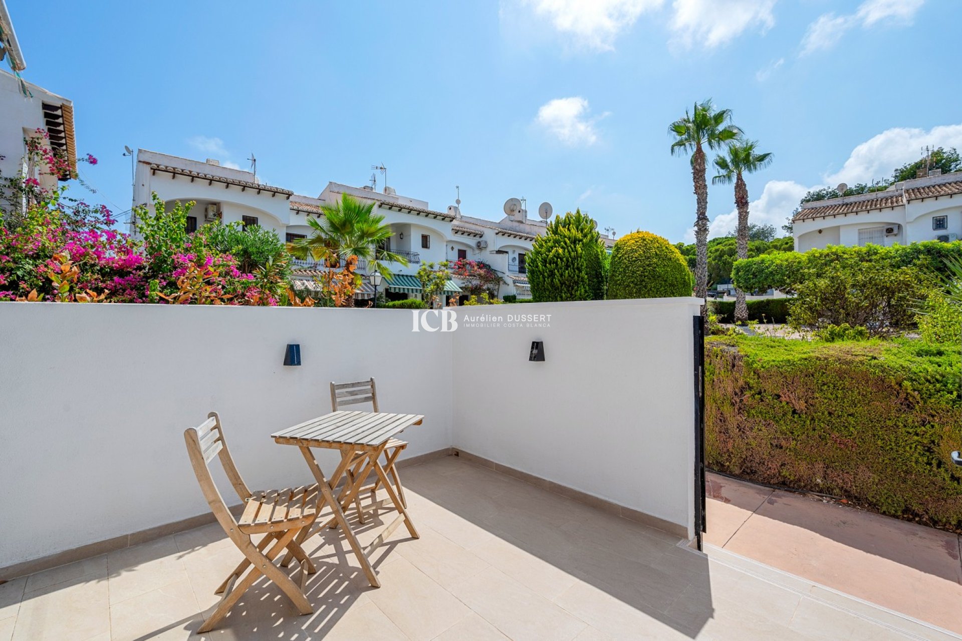 Resale - Townhouse -
Torrevieja - Lago jardin