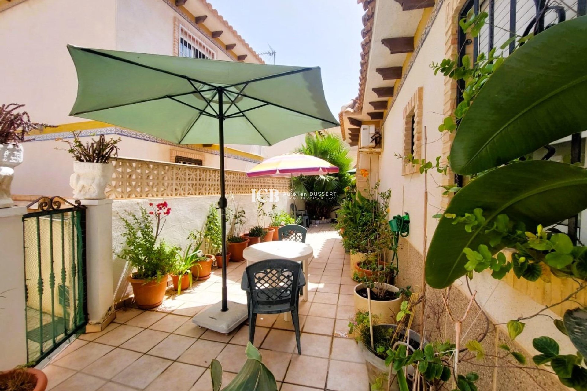 Resale - Townhouse -
Torrevieja - Las calas