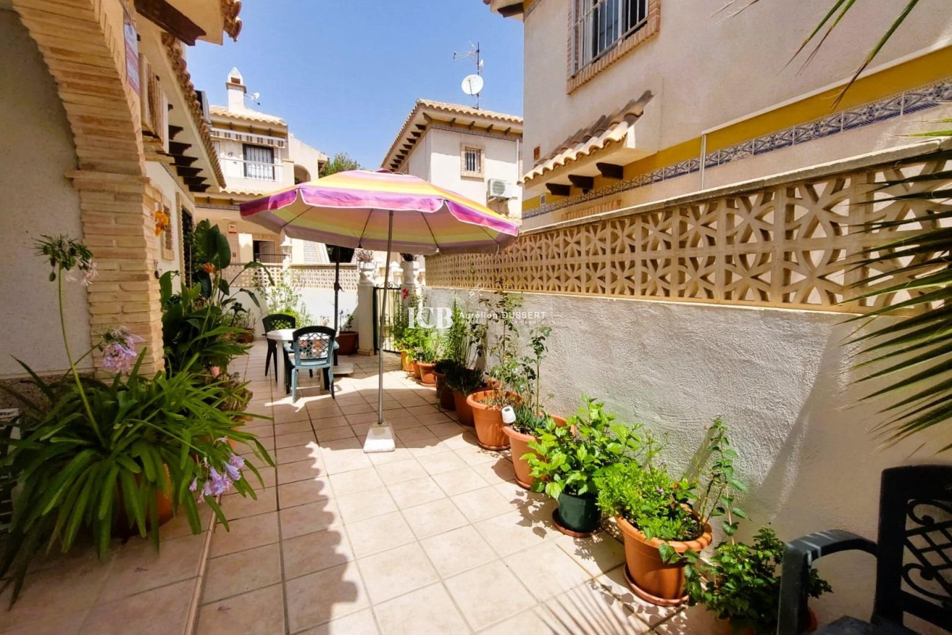 Resale - Townhouse -
Torrevieja - Las calas